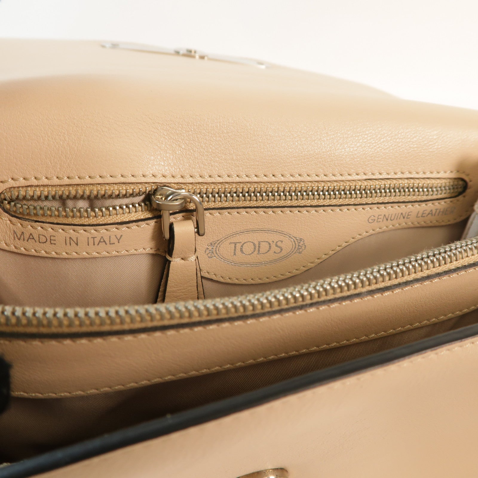 TOD'S 牛皮皮革Shoulder Bag肩背袋