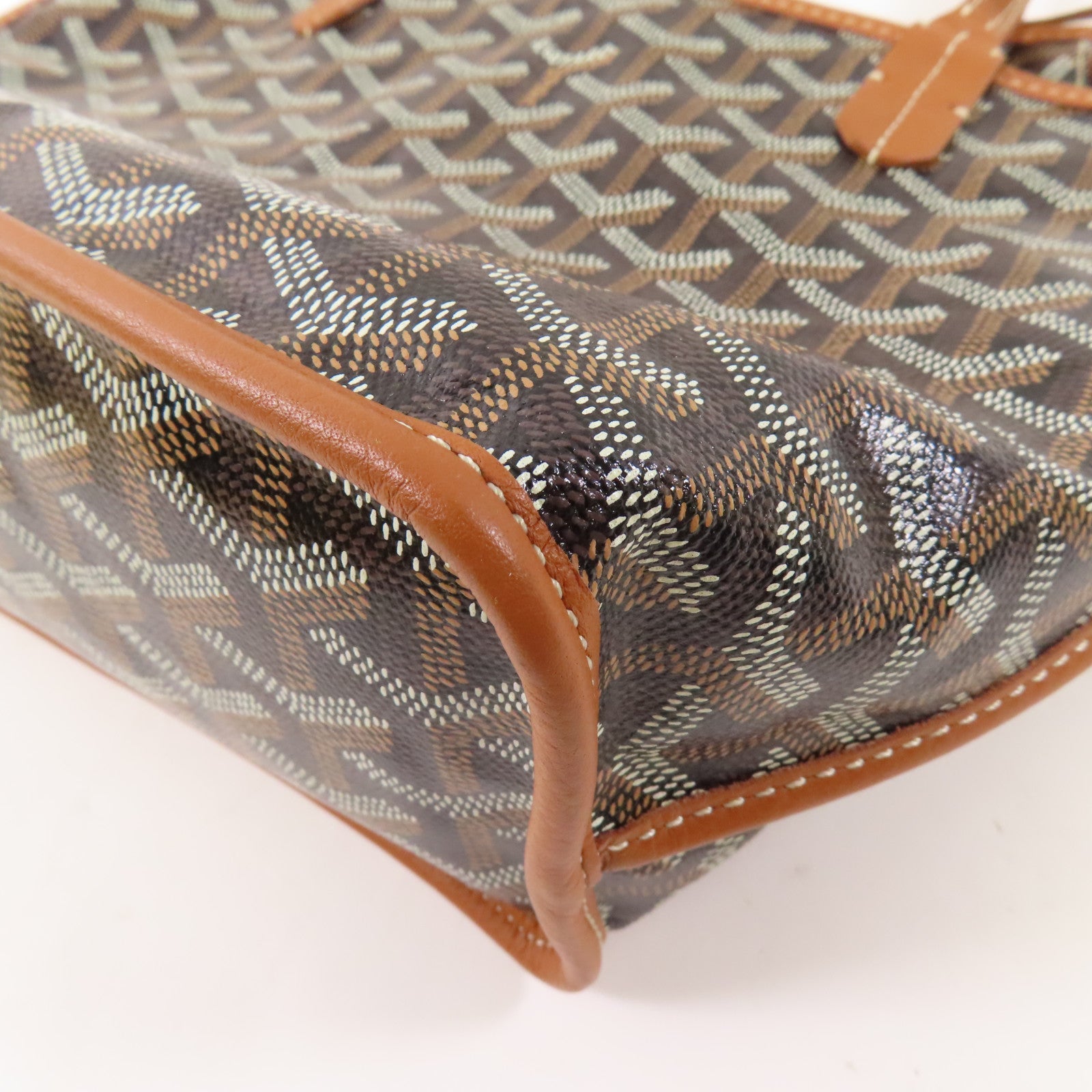 GOYARD 塗層帆布Anjou Mini Bag銀扣手挽袋