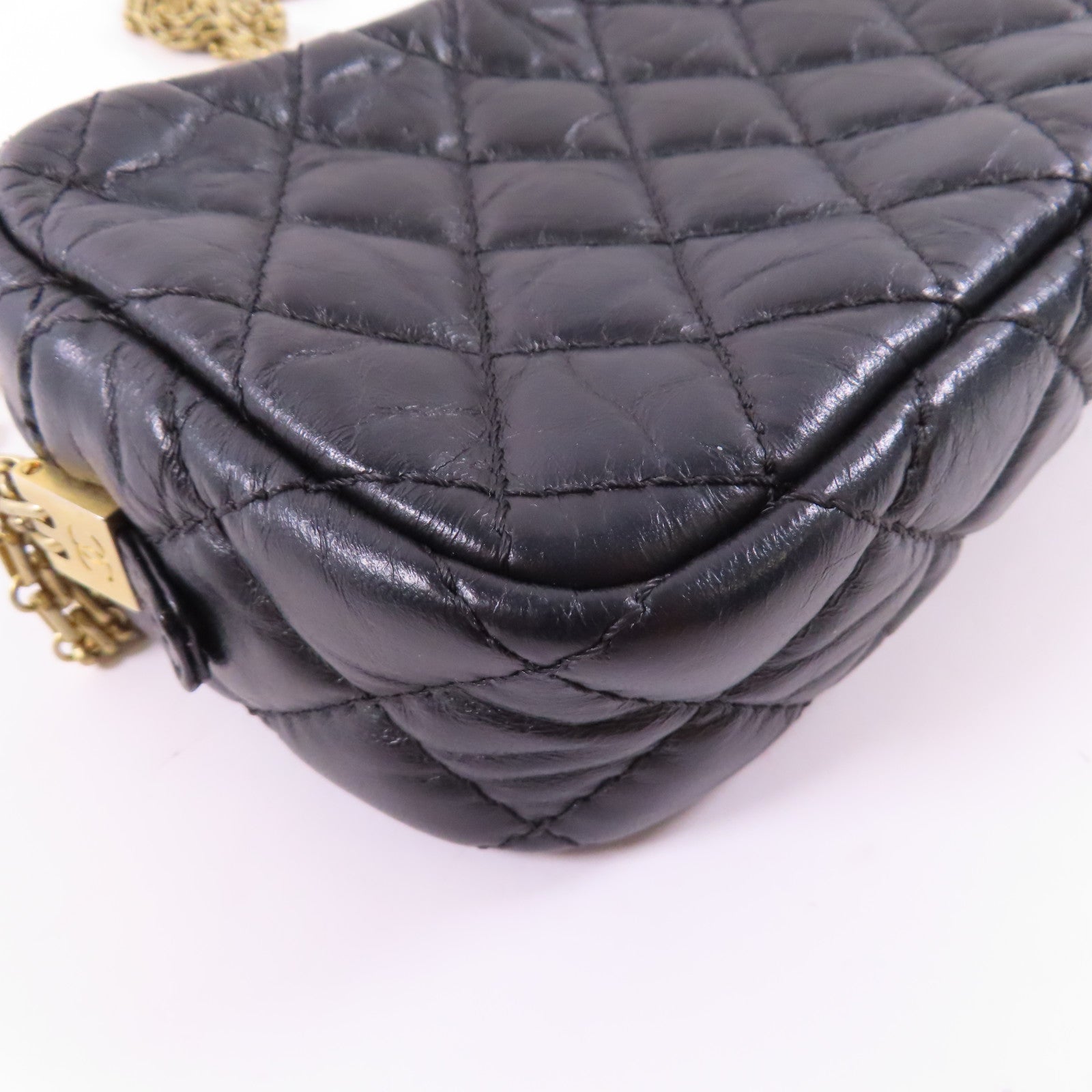 CHANEL 皮革Chain Shoulder金扣鏈帶肩背袋