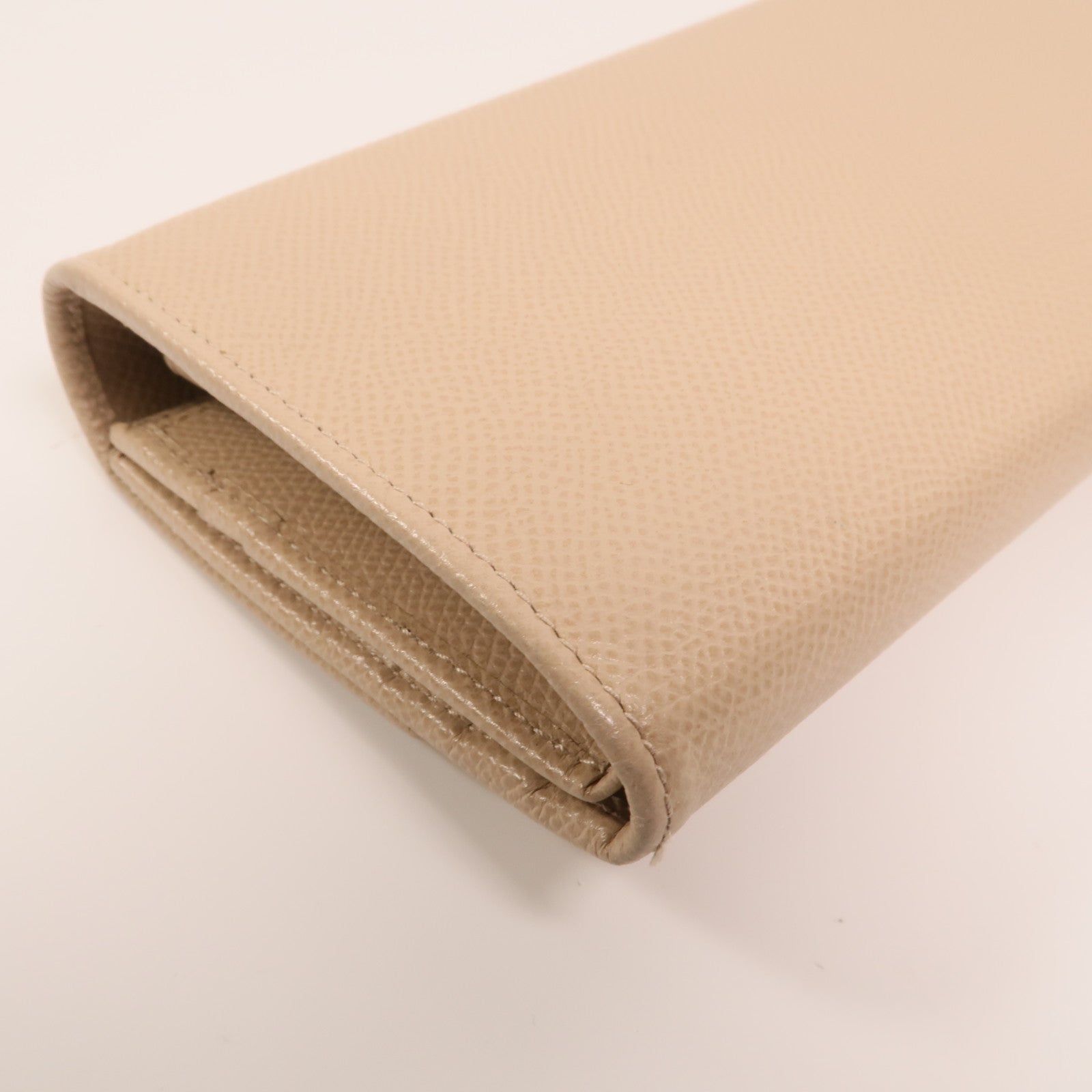 Salvatore Ferragamo 牛皮皮革Gancini Continental Wallet金扣長錢包