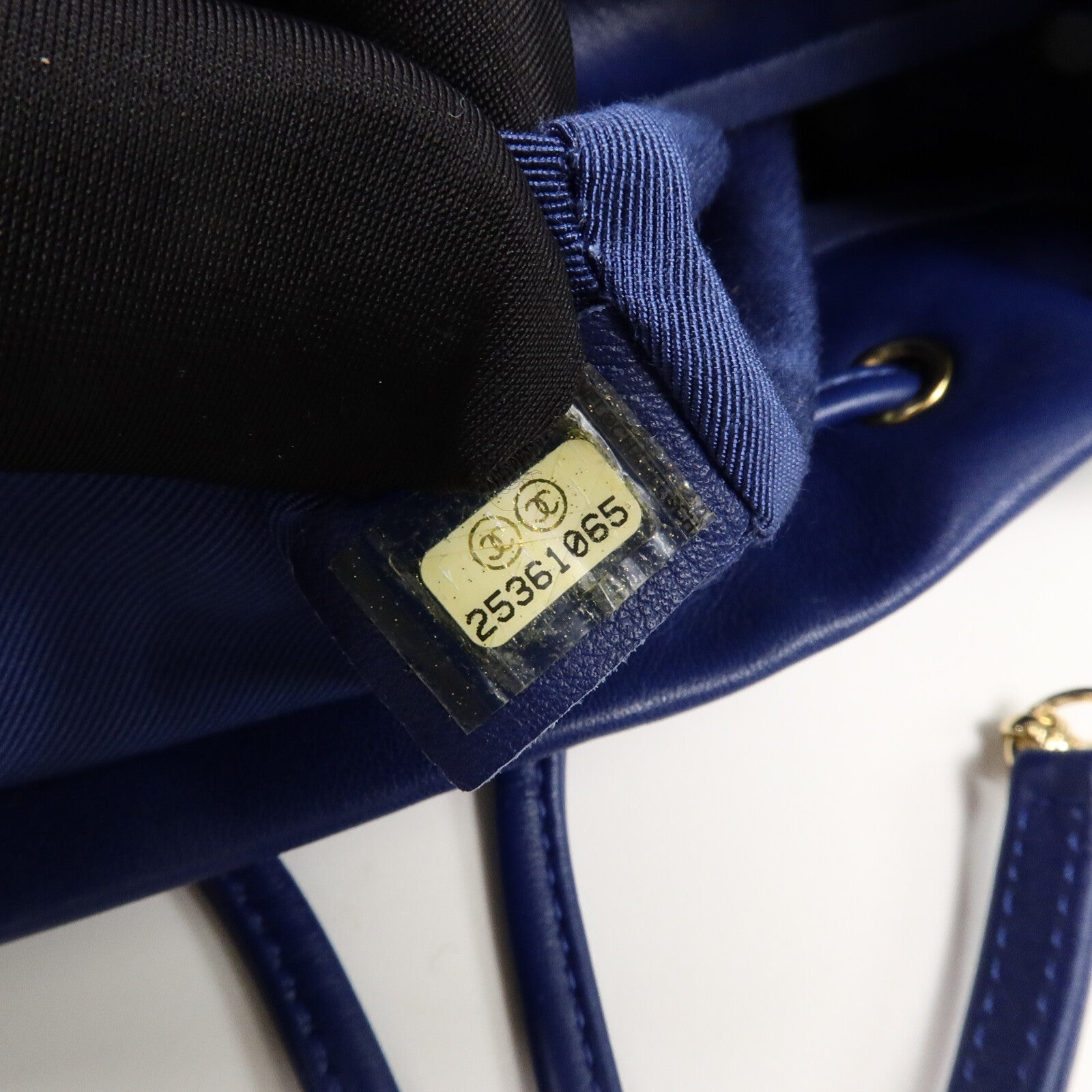 CHANEL 牛皮皮革Urban Spirit Backpack背包