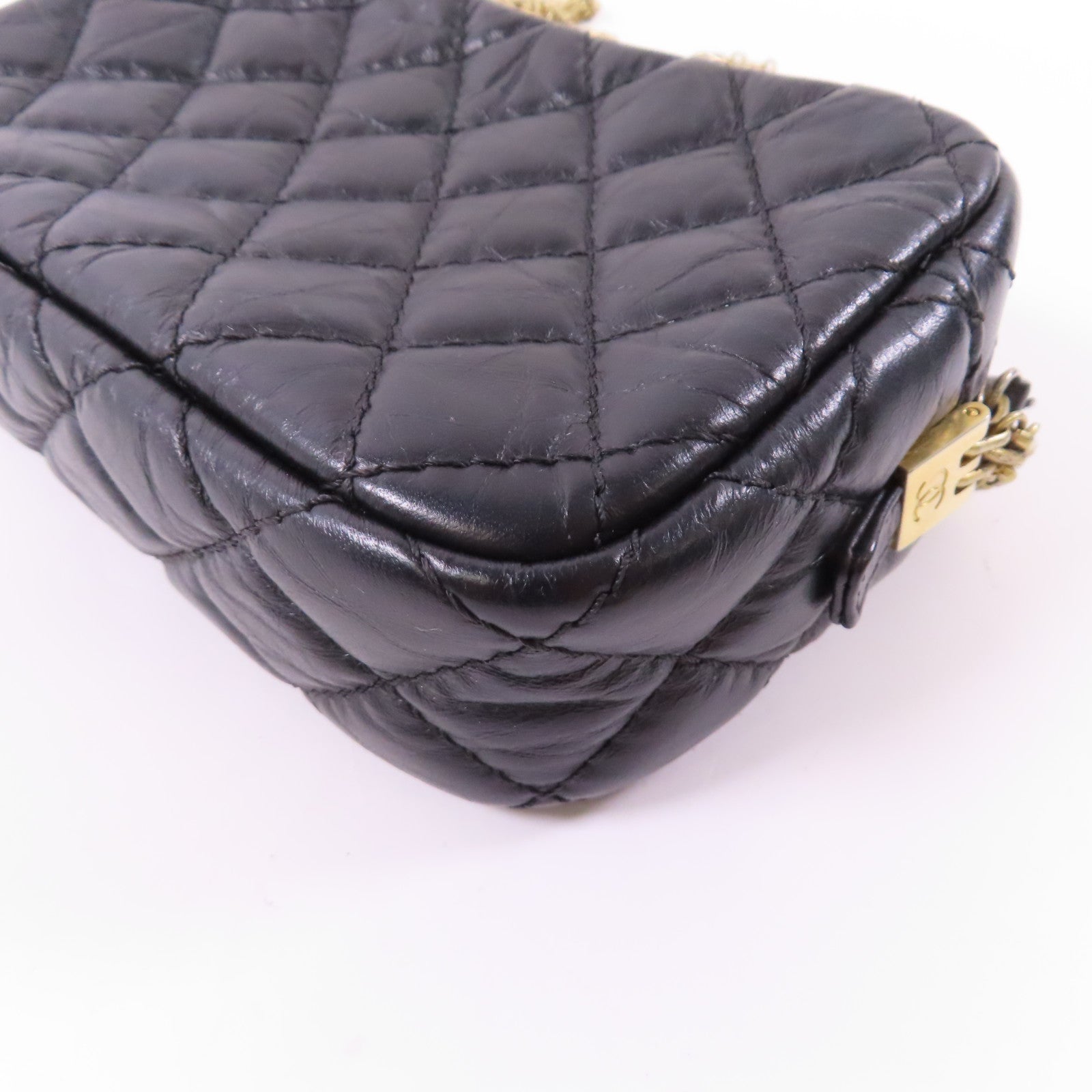 CHANEL 皮革Chain Shoulder金扣鏈帶肩背袋