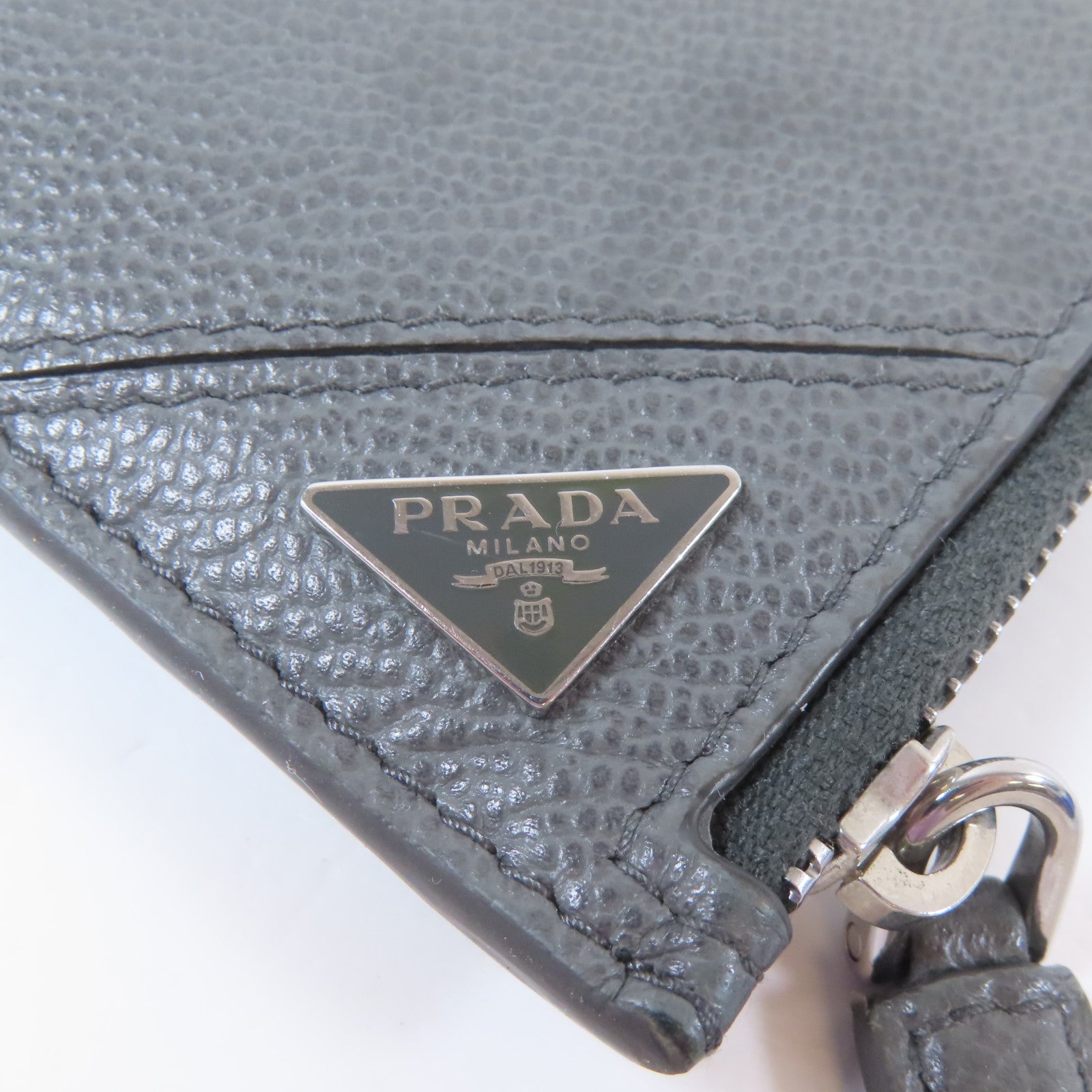 PRADA 牛皮皮革Card Case銀扣卡片套灰色