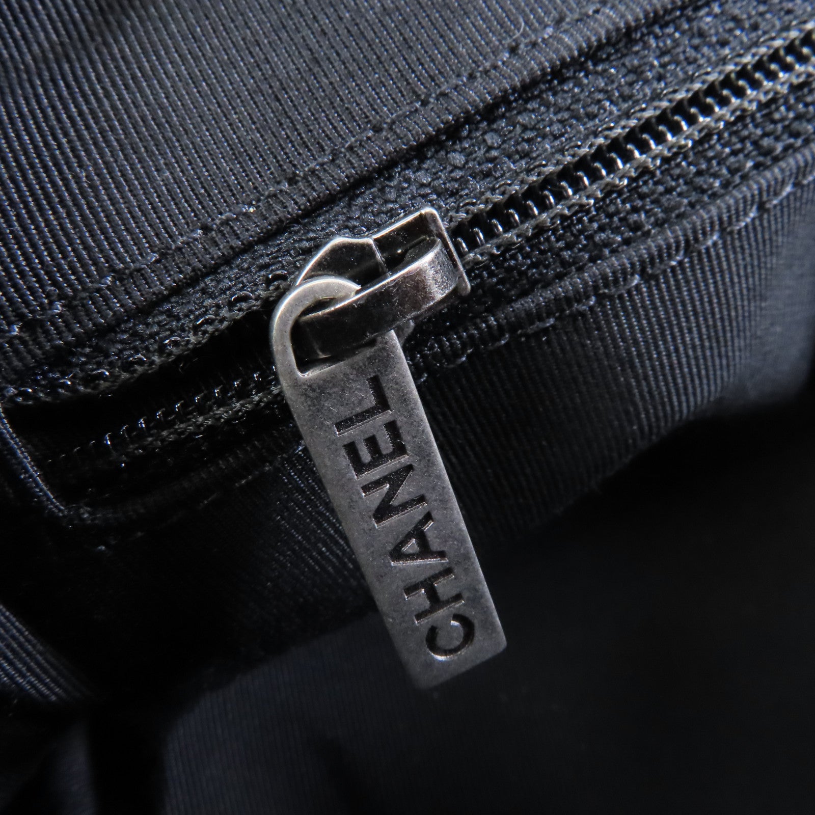 CHANEL 【激減優惠】牛皮皮革Bowling Chain Shoulder金扣鏈帶肩背袋黑色