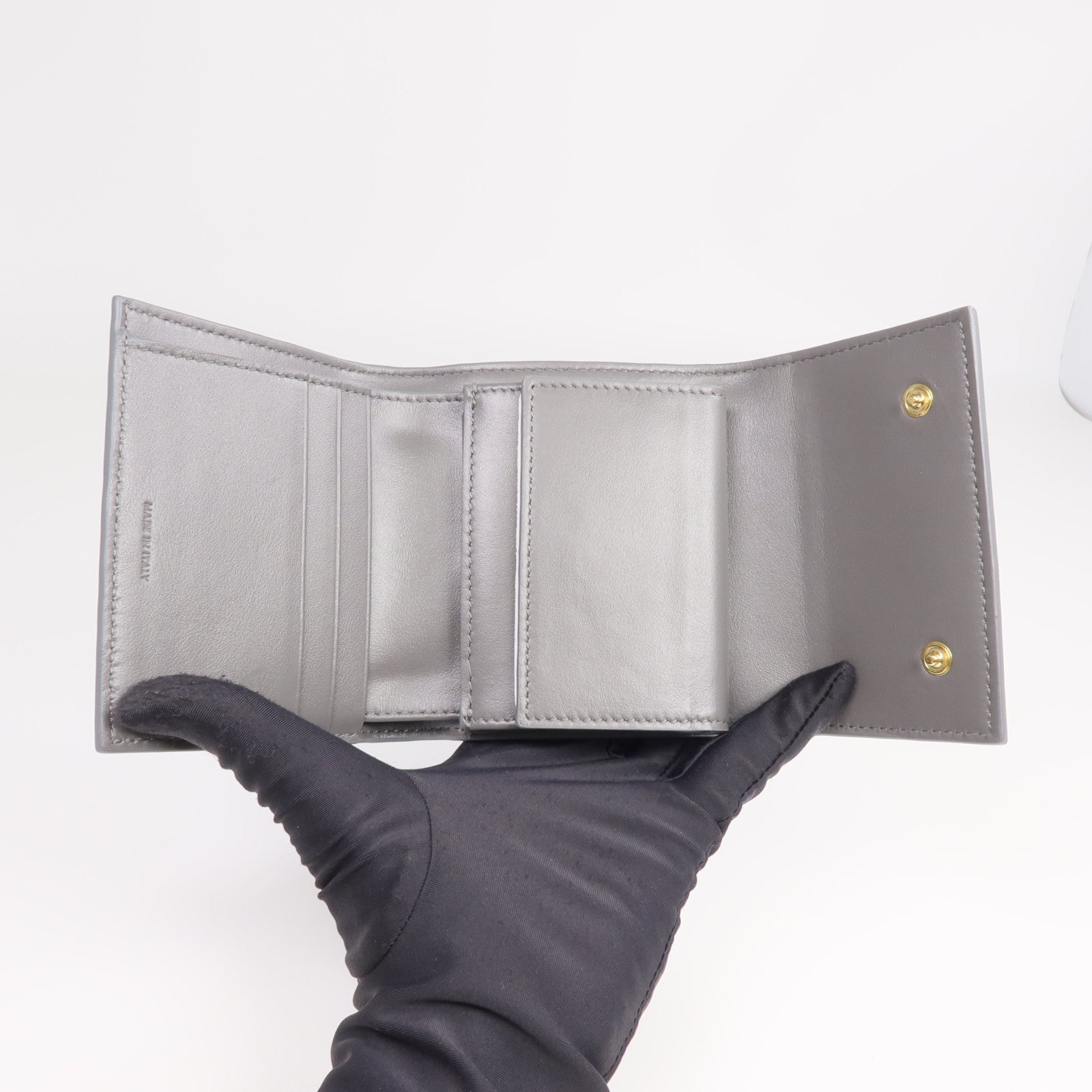 CELINE 牛皮皮革Tri-Fold Wallet金扣錢包