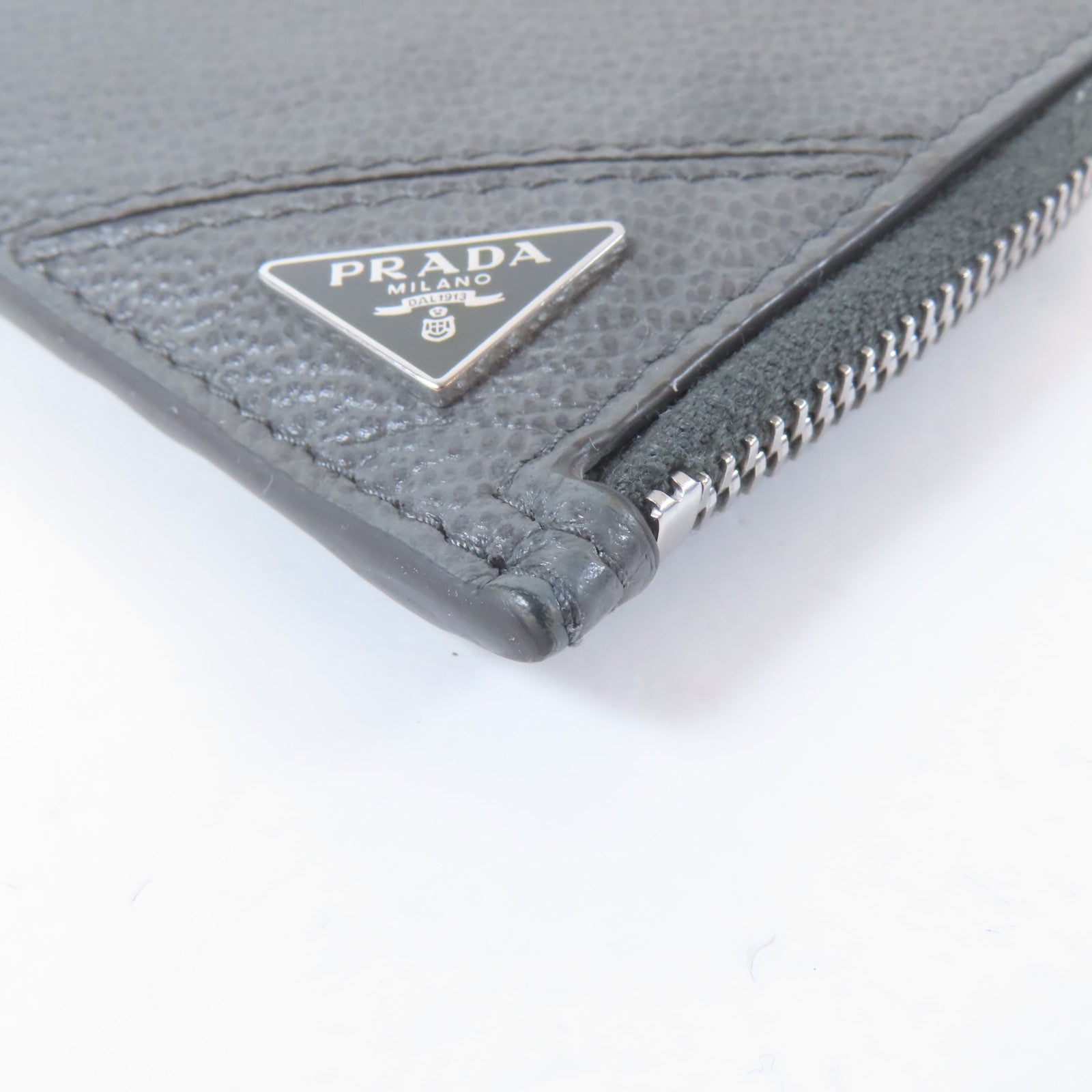 PRADA 牛皮皮革Card Case銀扣卡片套灰色