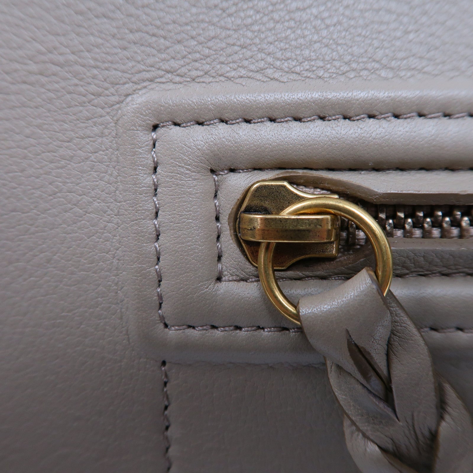 CELINE 牛皮皮革Hand Bag金扣手挽袋灰色