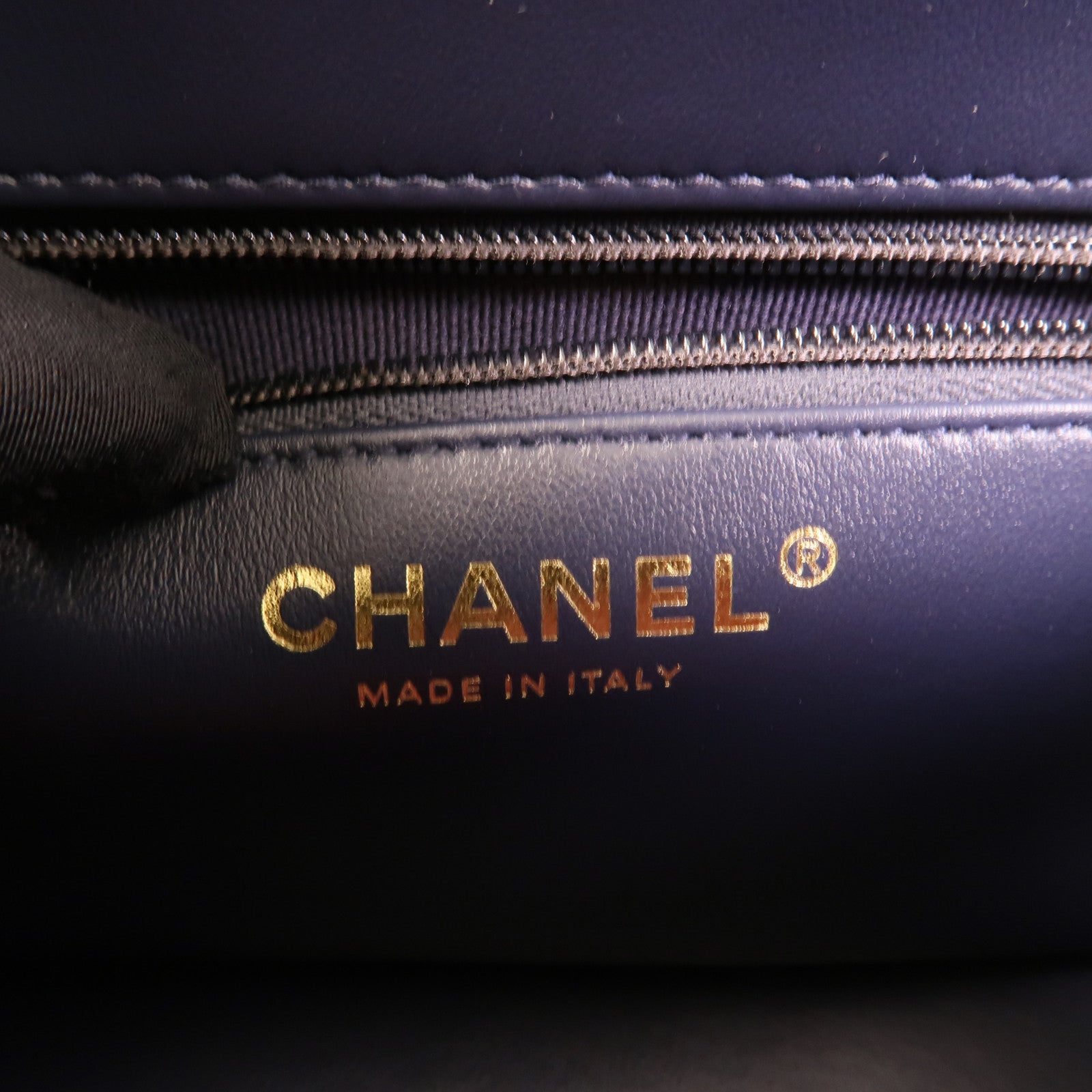 CHANEL 牛皮皮革Preppy CoCo肩背袋