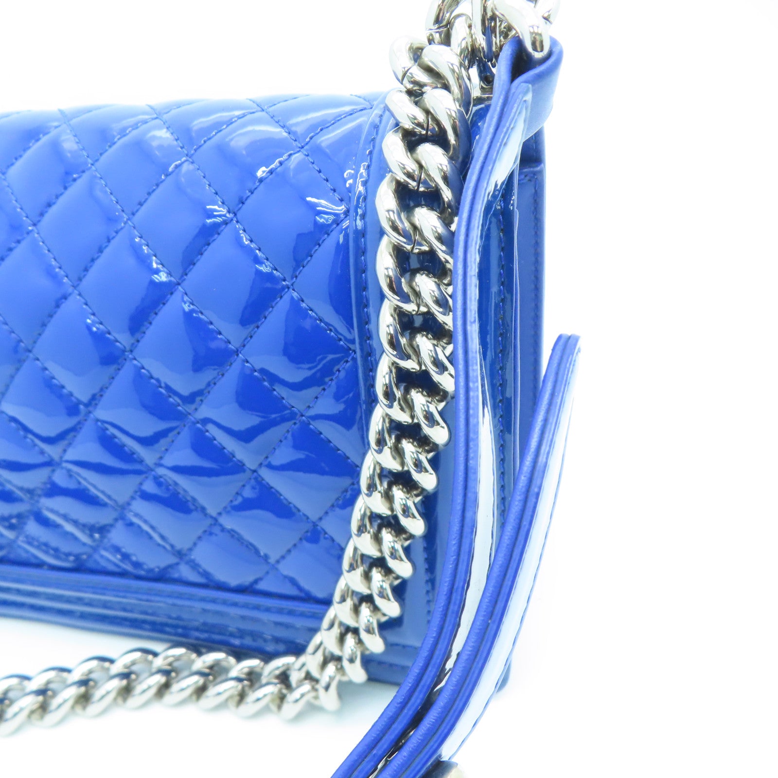 CHANEL Diamond Patent Leather Chanel Boy 25cm Silver Buckle Chain Shoulder Bag Blue