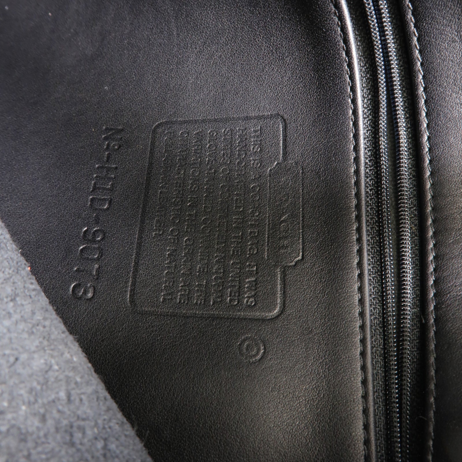 COACH 牛皮皮革Shoulder Bag肩背袋