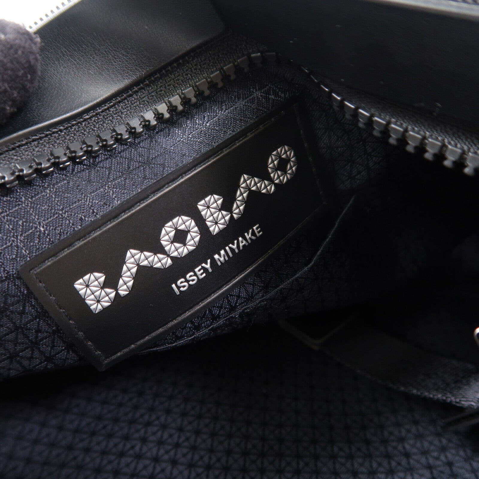 BAO BAO ISSEYMIYAKE PVC Shoulder Bag肩背袋