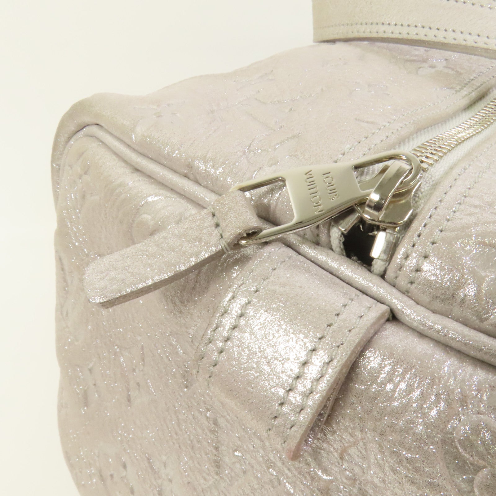 LOUIS VUITTON Monogram Shimmer Comet Boston Bag銀扣肩背袋