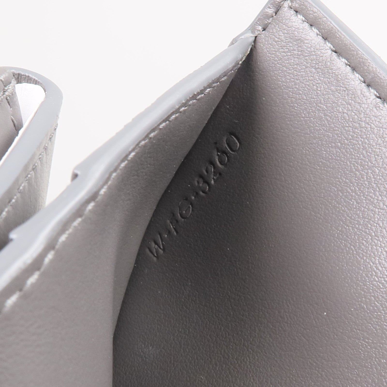 CELINE 牛皮皮革Tri-Fold Wallet金扣錢包