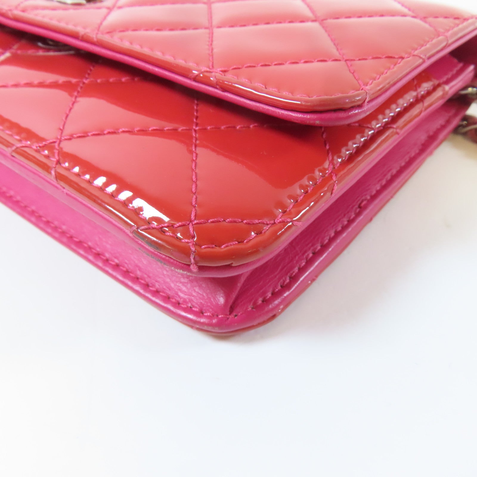 CHANEL 菱格漆皮皮革Woc Shoulder Bag銀扣鏈帶肩背袋紅色