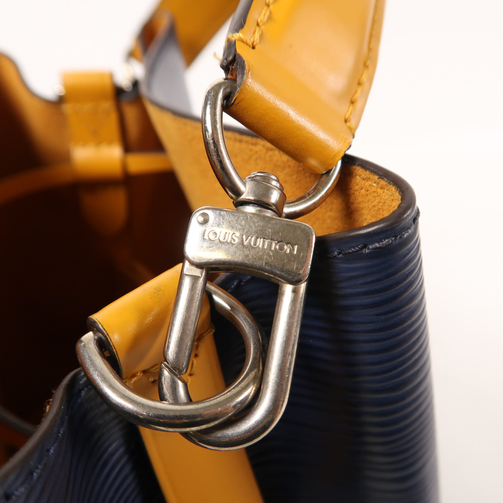 LOUIS VUITTON Epi Neo Noe BB銀扣手挽肩背兩用袋