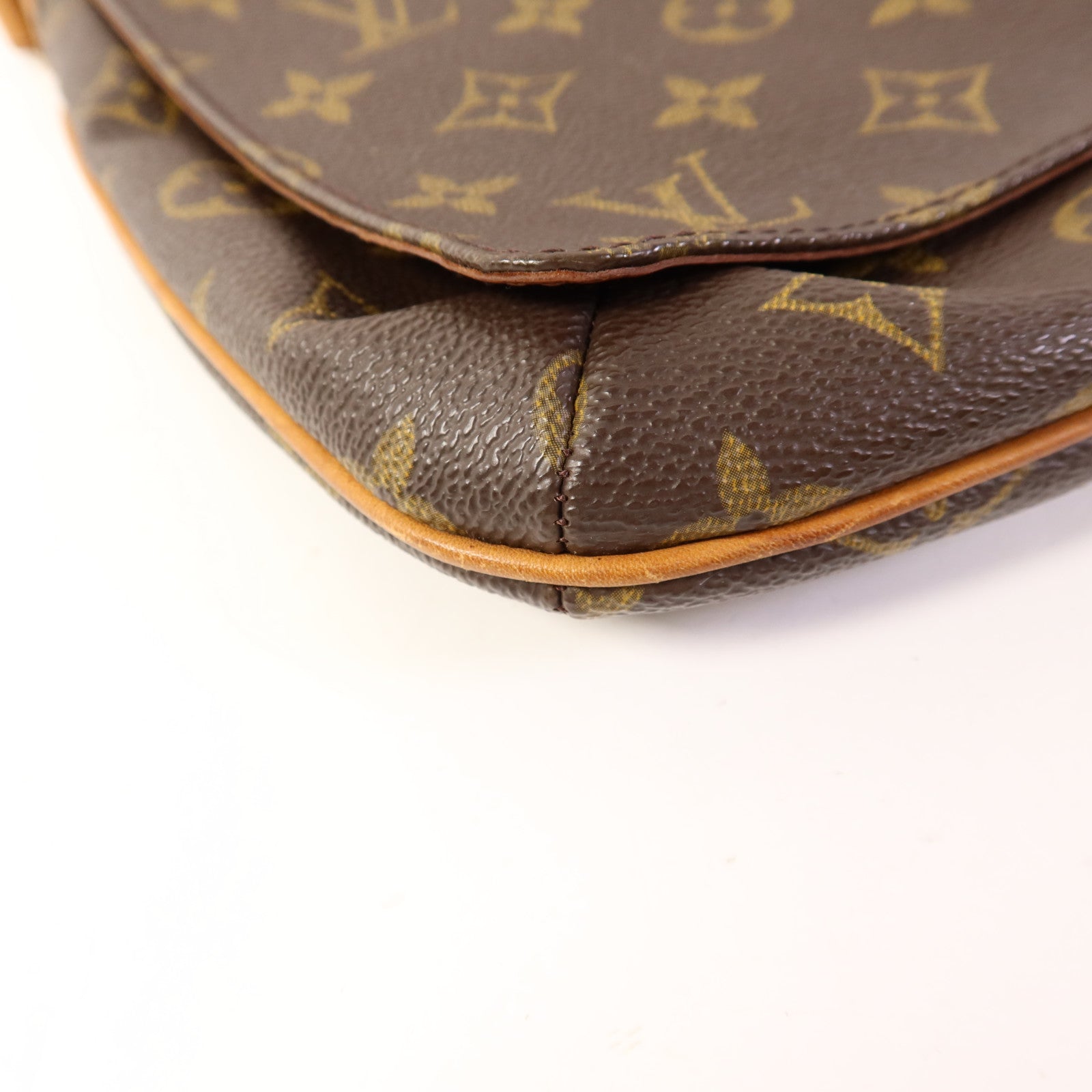 LOUIS VUITTON Monogram Musette金扣肩背袋