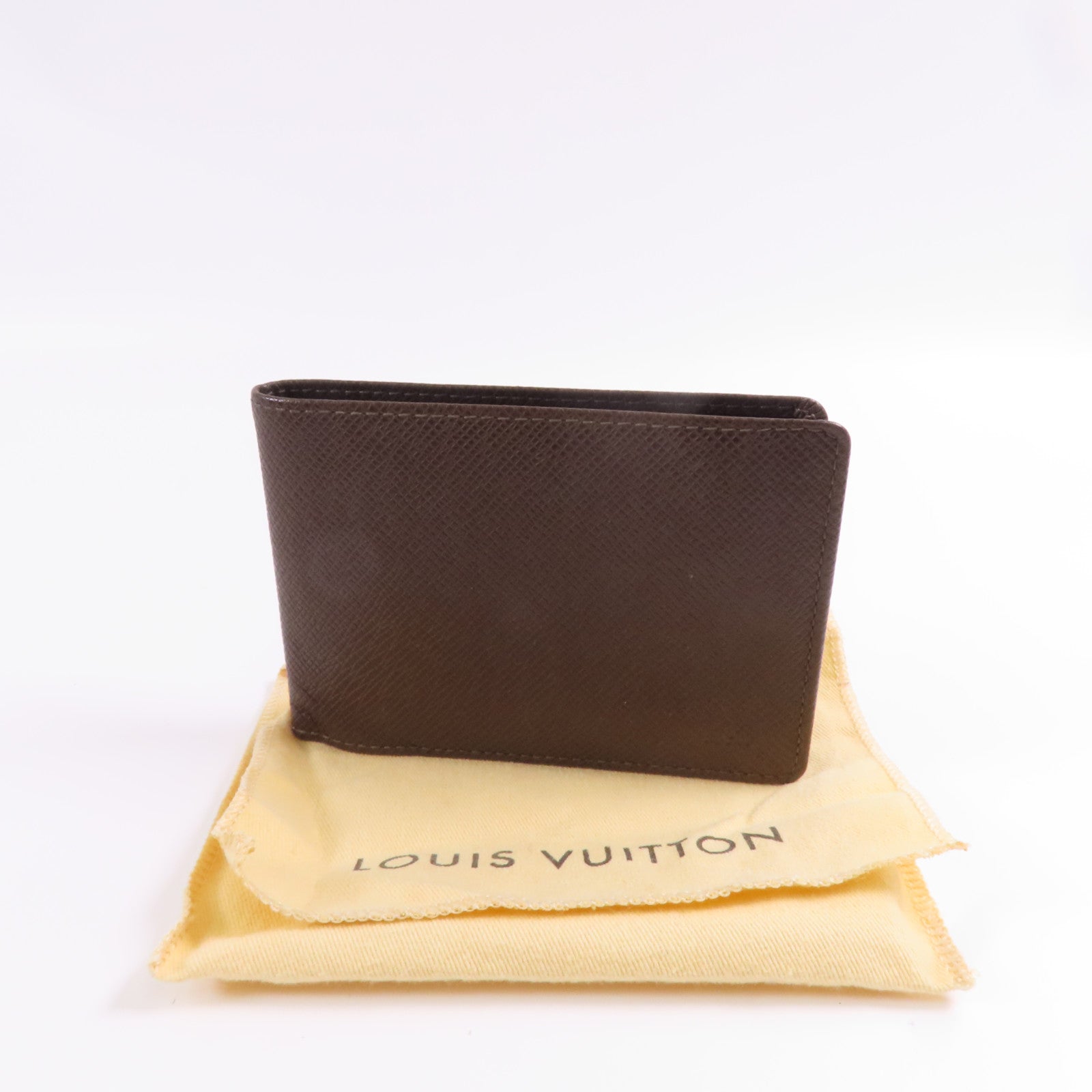 LOUIS VUITTON Taiga Wallet錢包