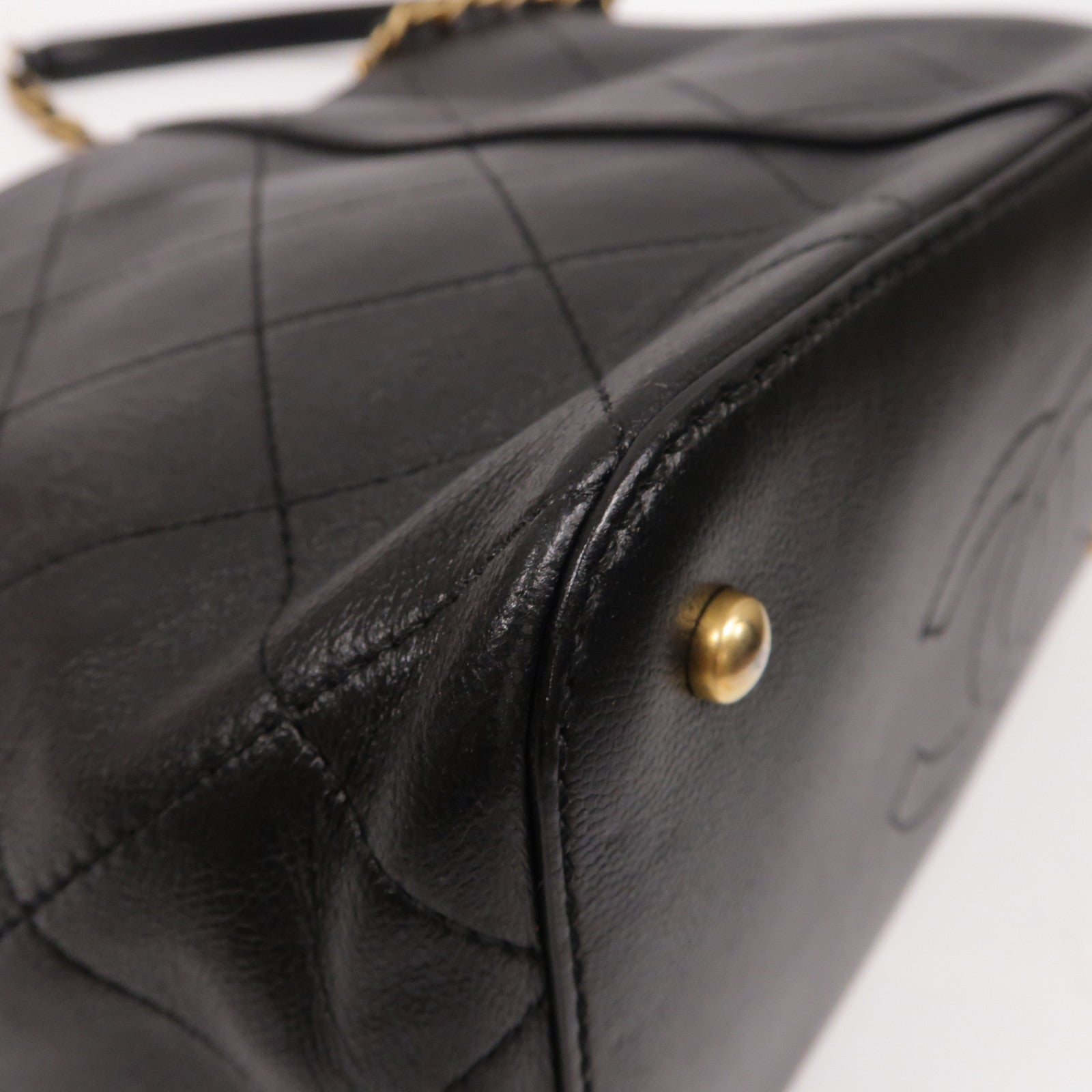CHANEL 菱格Caviar皮革Bucket Bag金扣手挽肩背兩用袋黑色