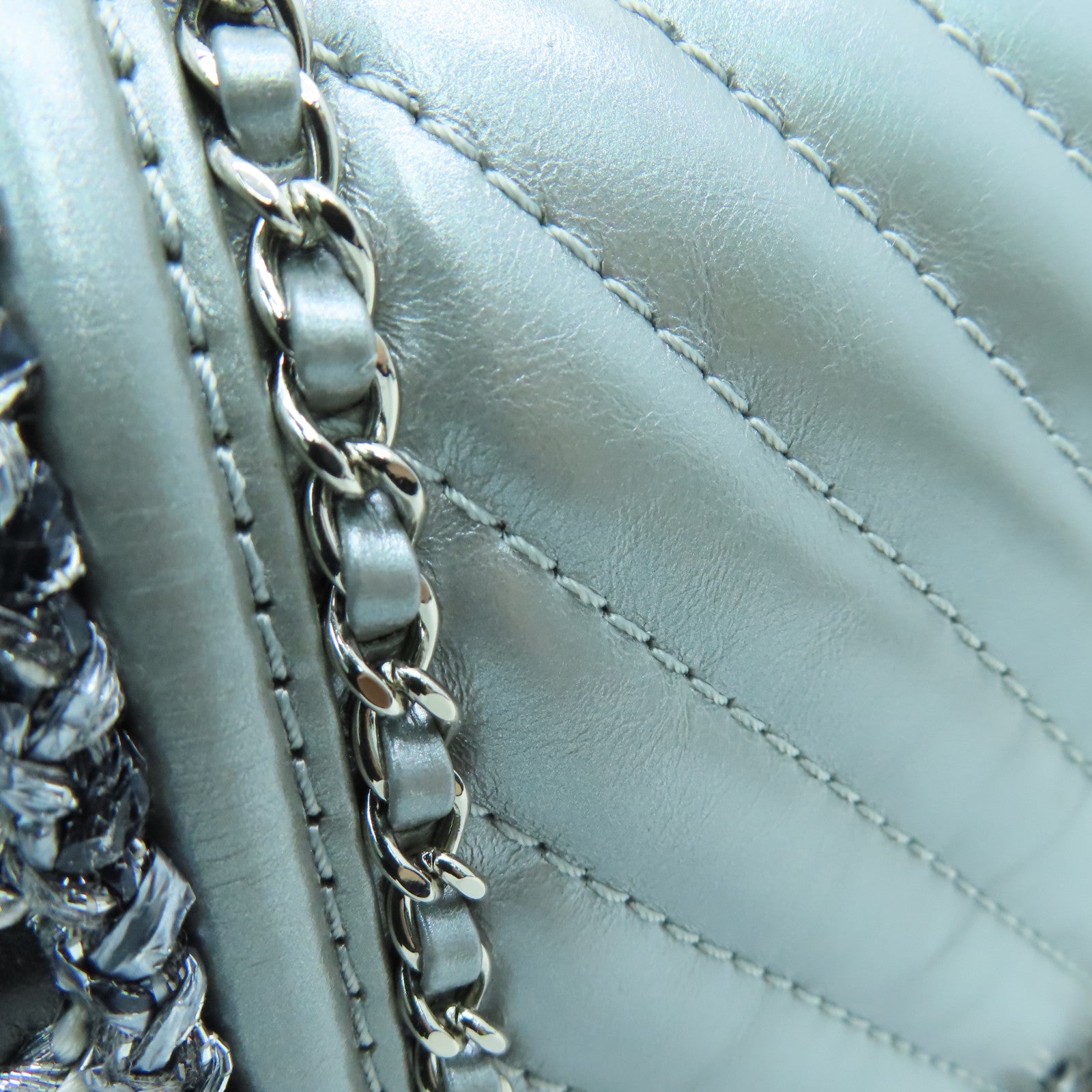 CHANEL 牛皮皮革Boy 25 Chain Shoulder鏈條銀扣肩背袋灰色