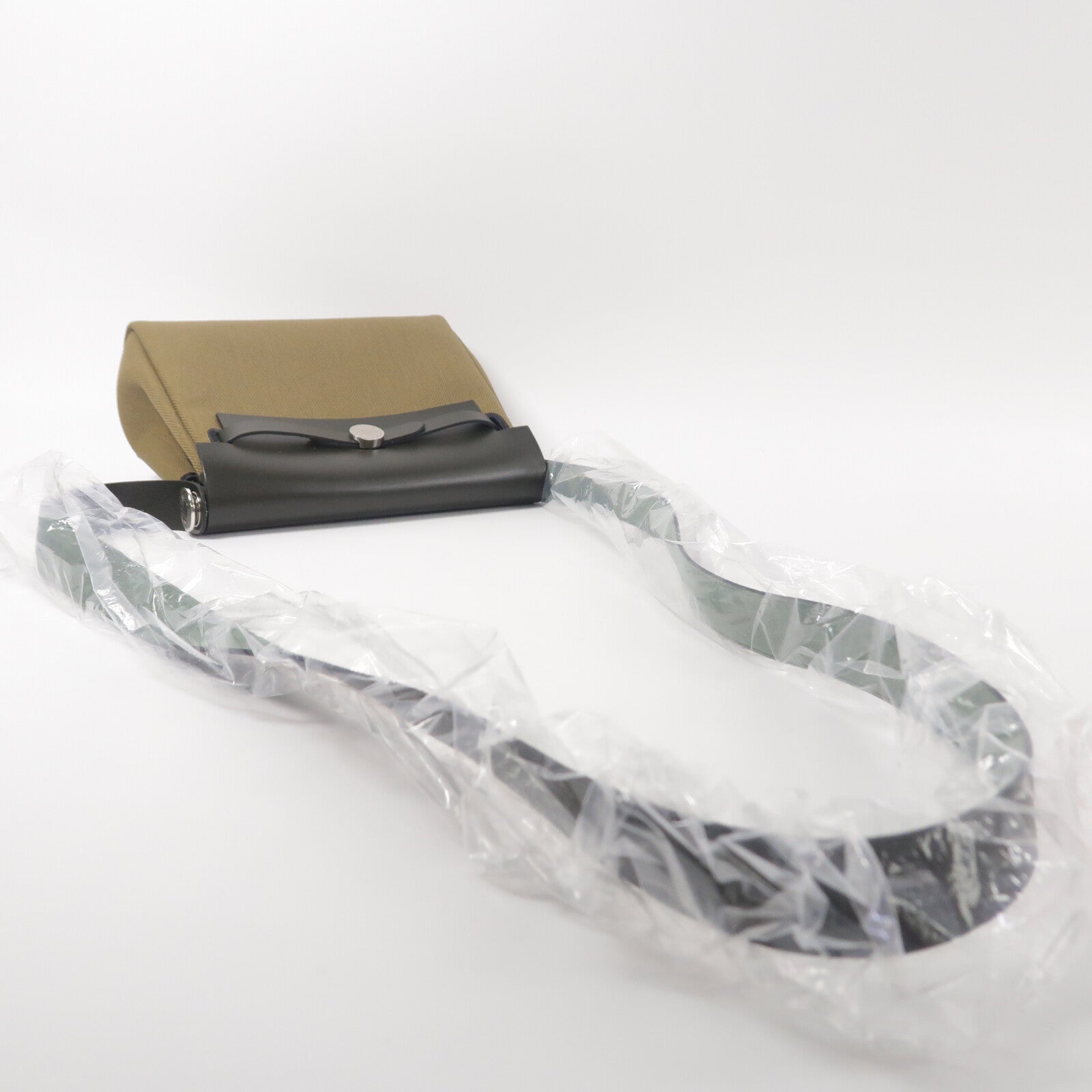 HERMES 帆布Mini Herbag肩背袋Vert Olive/Kaki