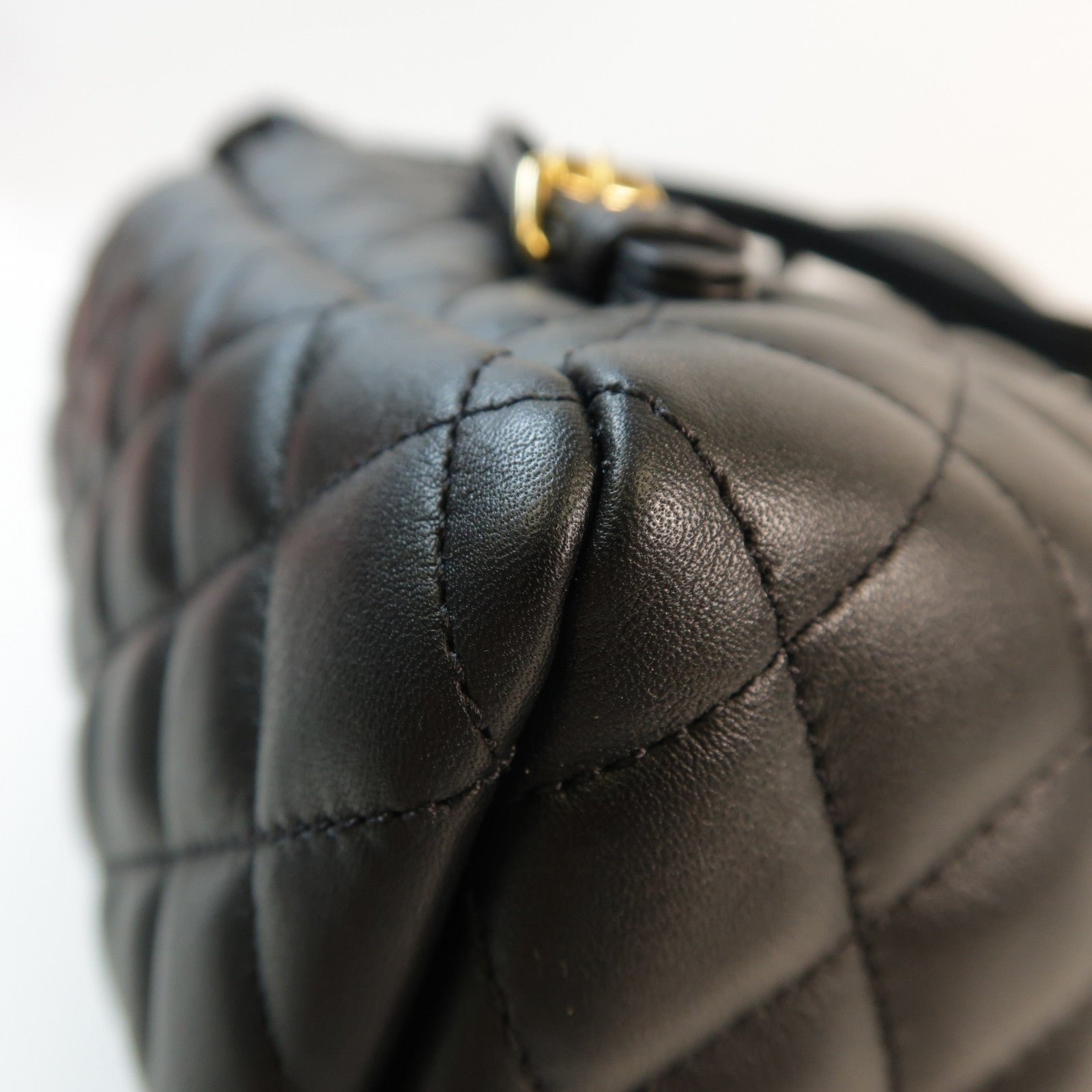 CHANEL 羊皮皮革Backpack金扣背包