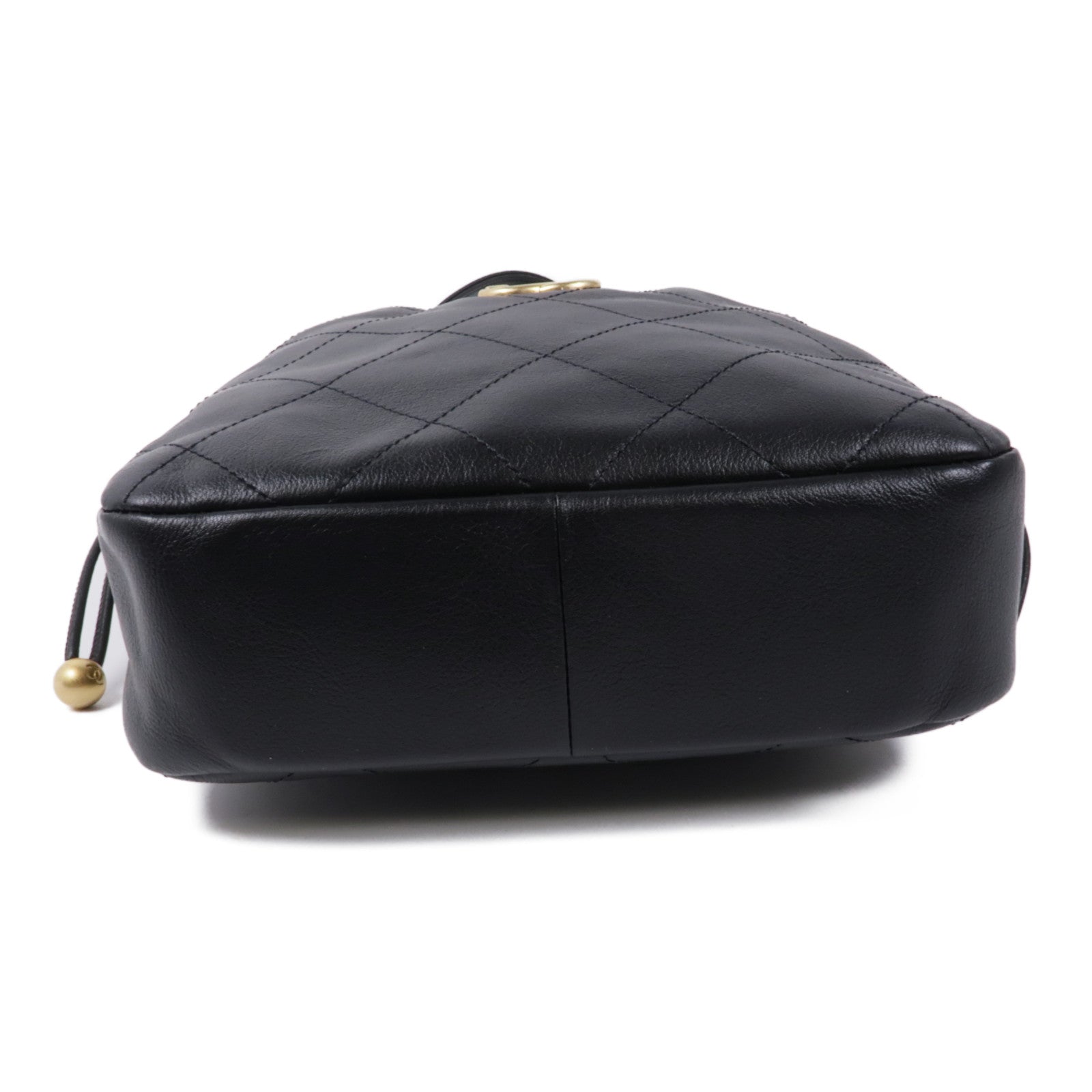 CHANEL 牛皮皮革Bucket金扣鏈帶肩背袋