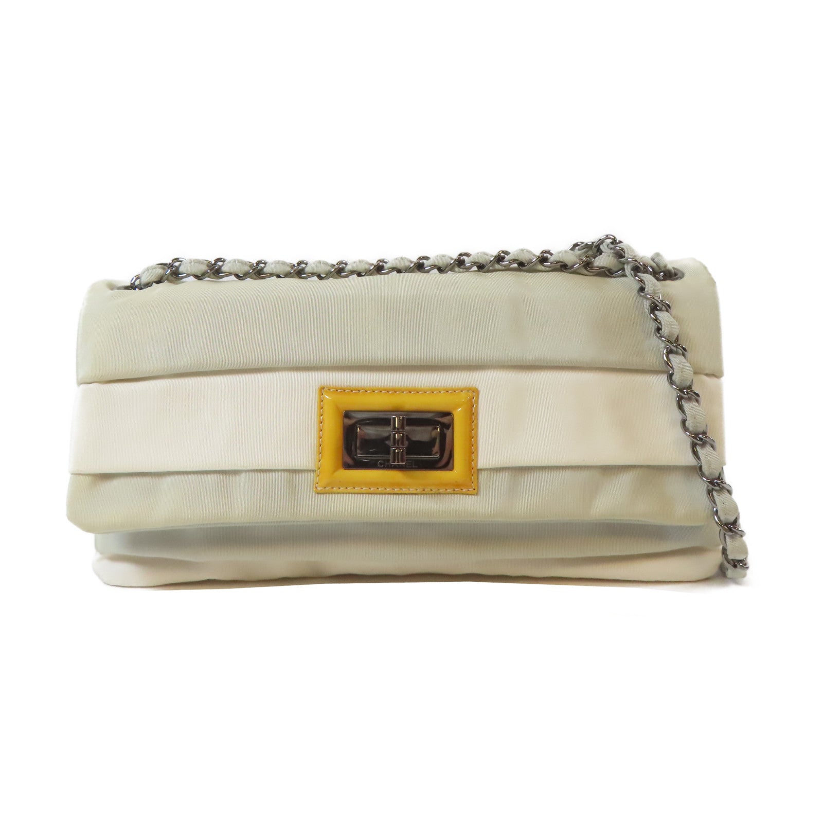 CHANEL 【激減優惠】尼龍Chain Shoulder Bag銀扣鏈帶肩背袋米色