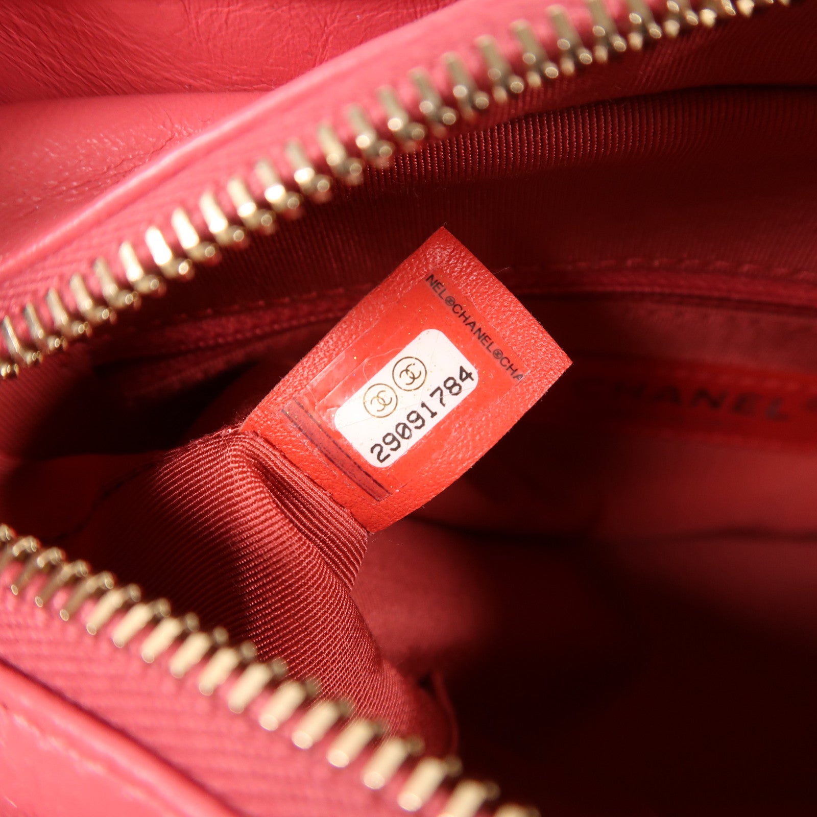 CHANEL 牛皮皮革Gabrielle鏈帶肩背袋