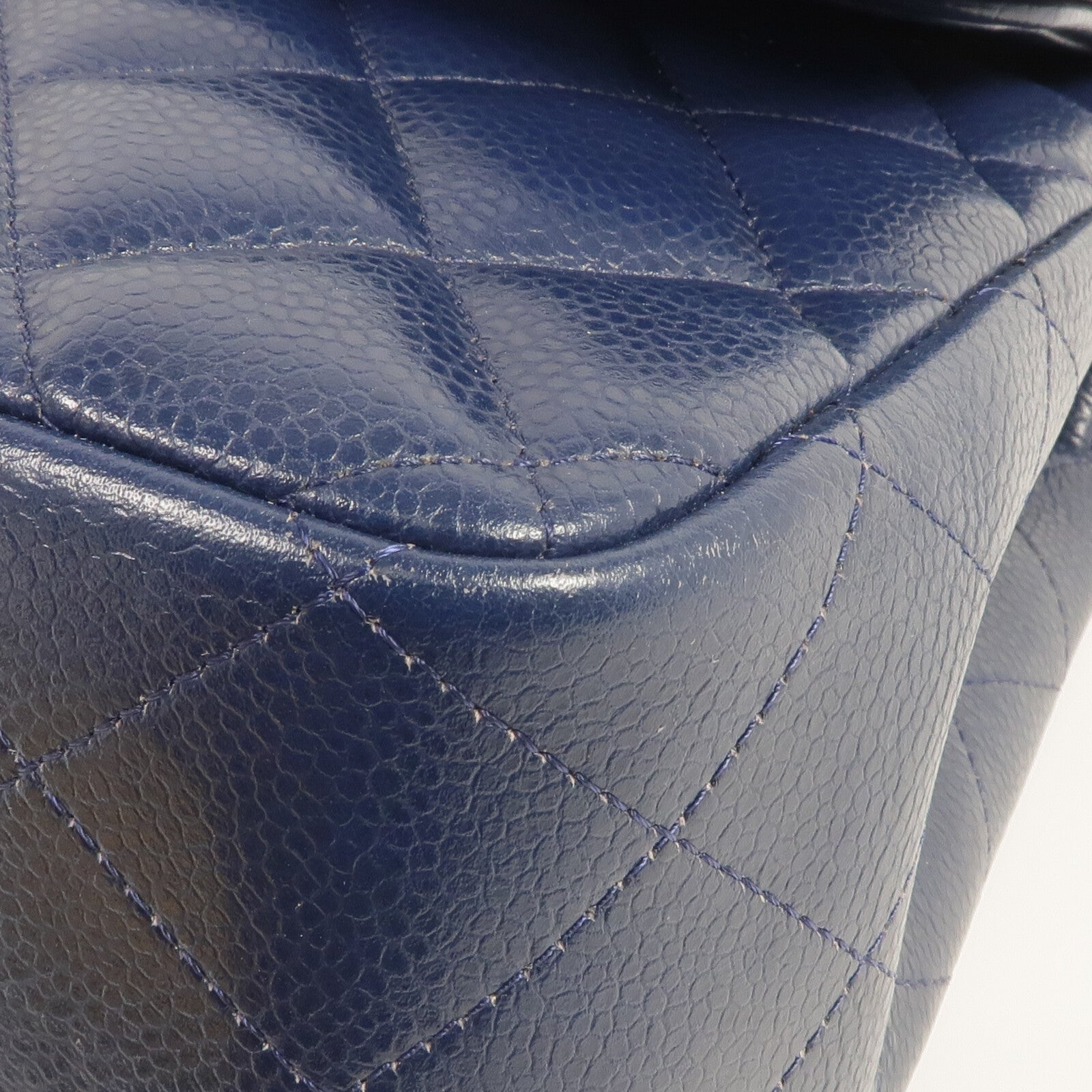 CHANEL 牛皮皮革Large Classic鏈帶肩背袋銀扣鏈帶肩背袋