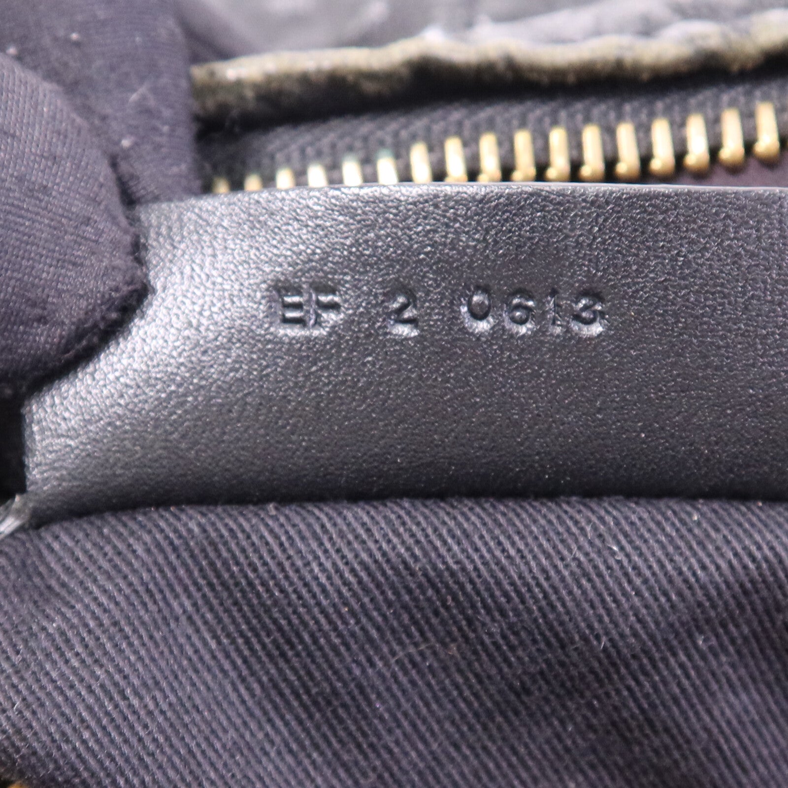 GIVENCHY 牛皮皮革Pandora金扣手挽肩背兩用袋