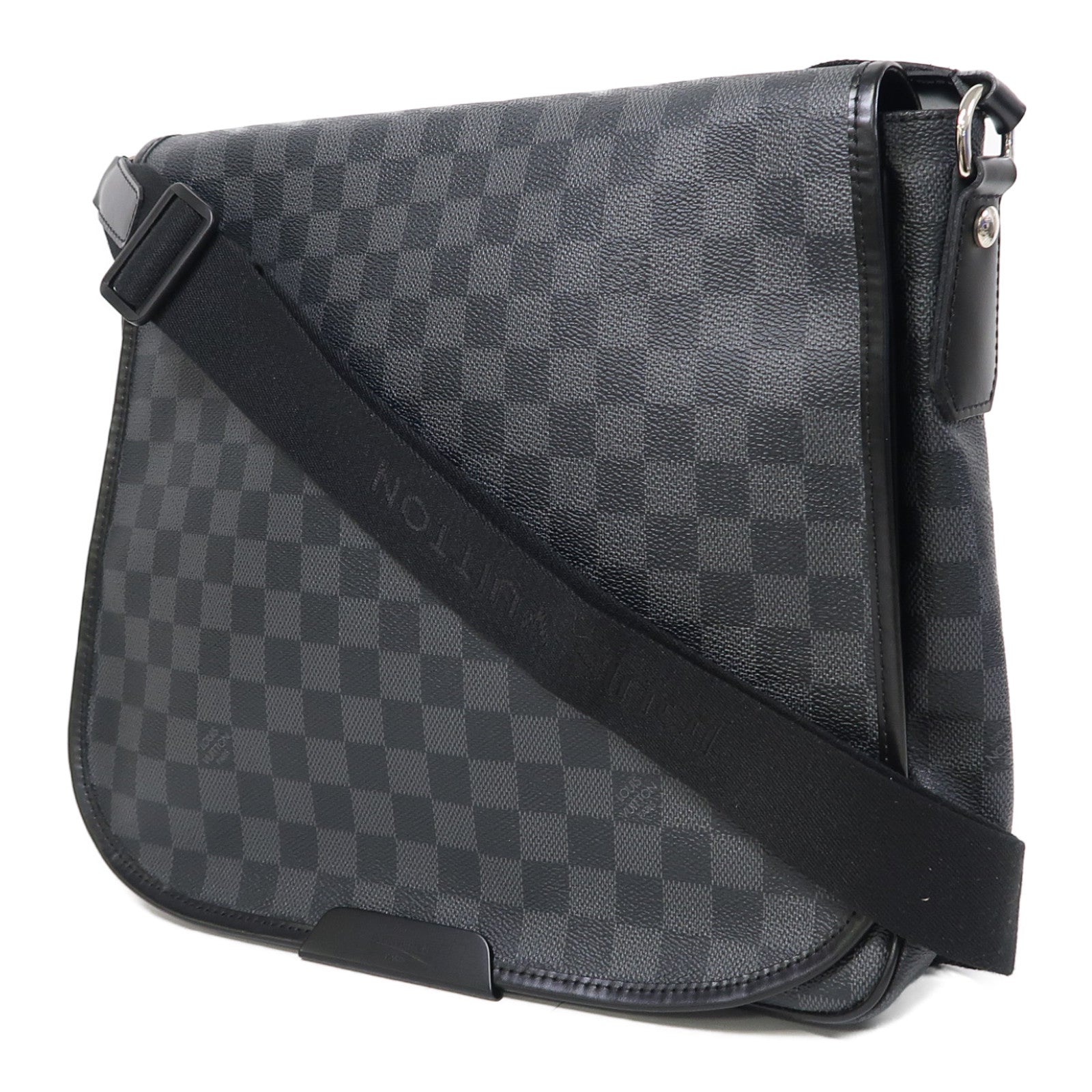 LOUIS VUITTON Damier Graphite Daniel MM銀扣肩背袋黑色