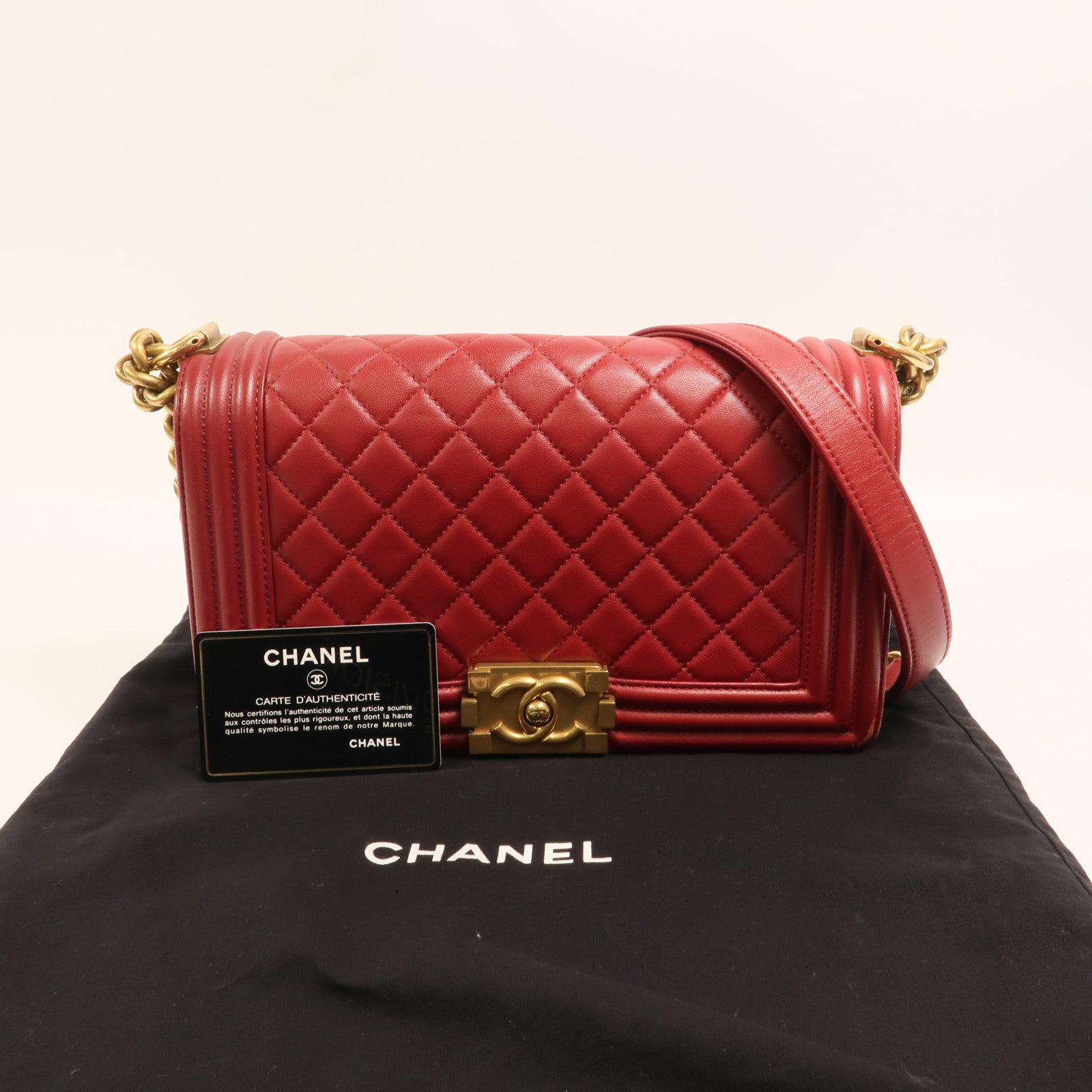 CHANEL 羊皮皮革Boy 25金扣鏈帶肩背袋