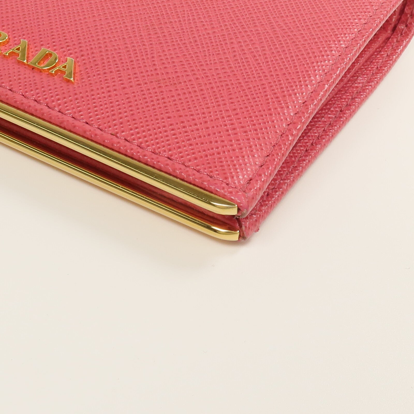 PRADA Saffianop皮革Wallet金扣錢包
