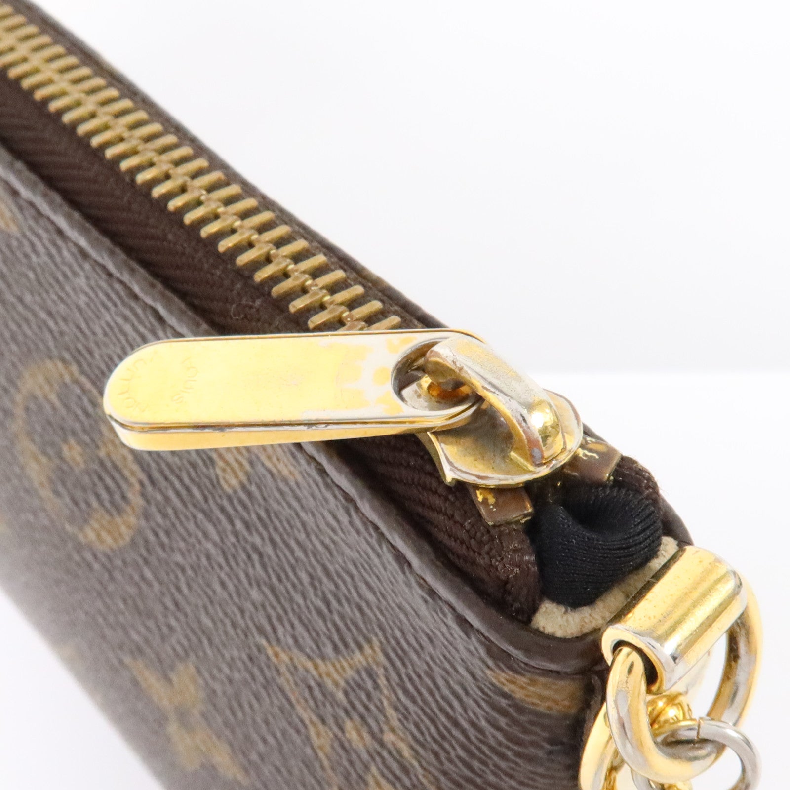 LOUIS VUITTON Monogram Pochette Milla金扣鏈帶手挽袋