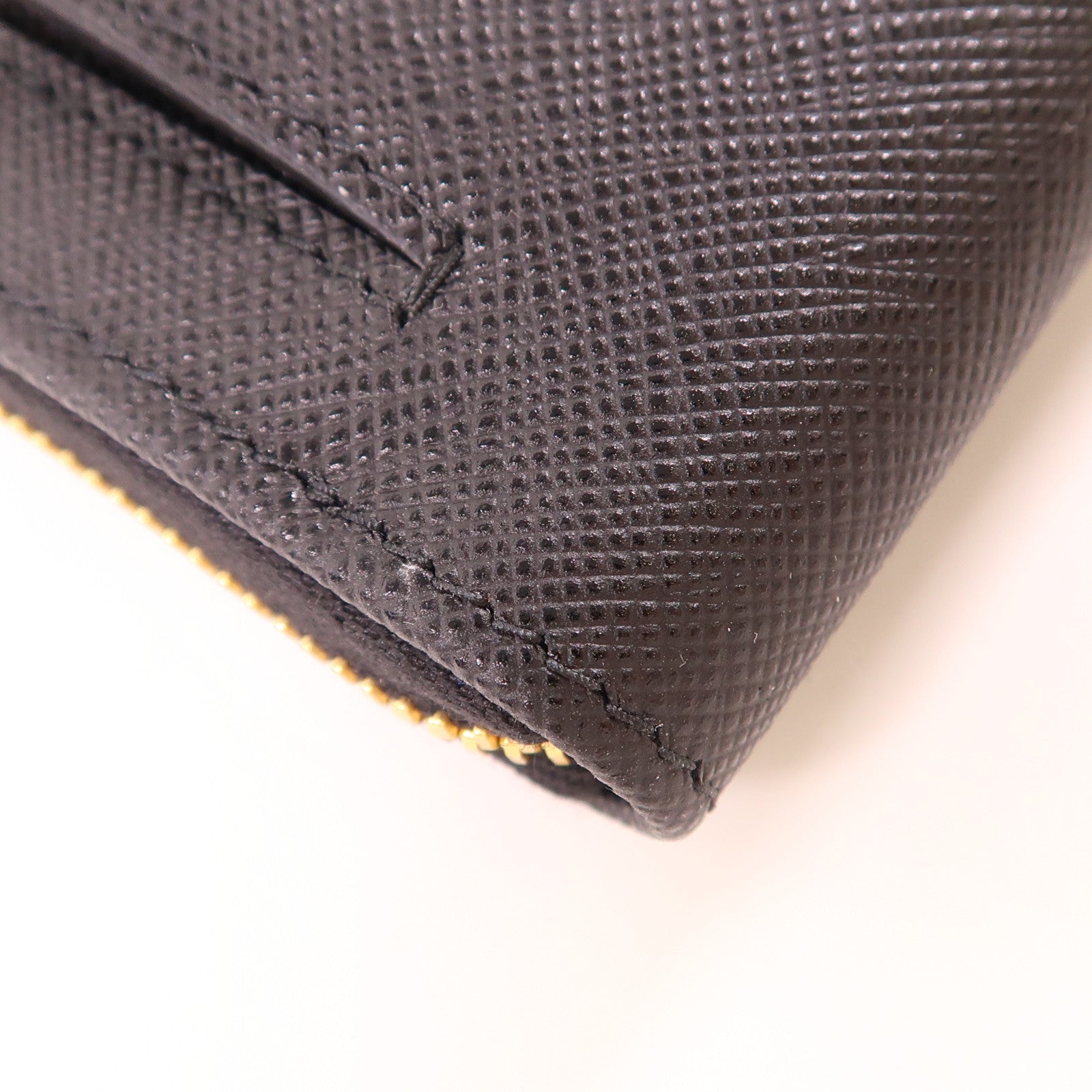 PRADA GHW Black Saffiano Key Chain Case 1PP122 QHH F0002 Leather Black