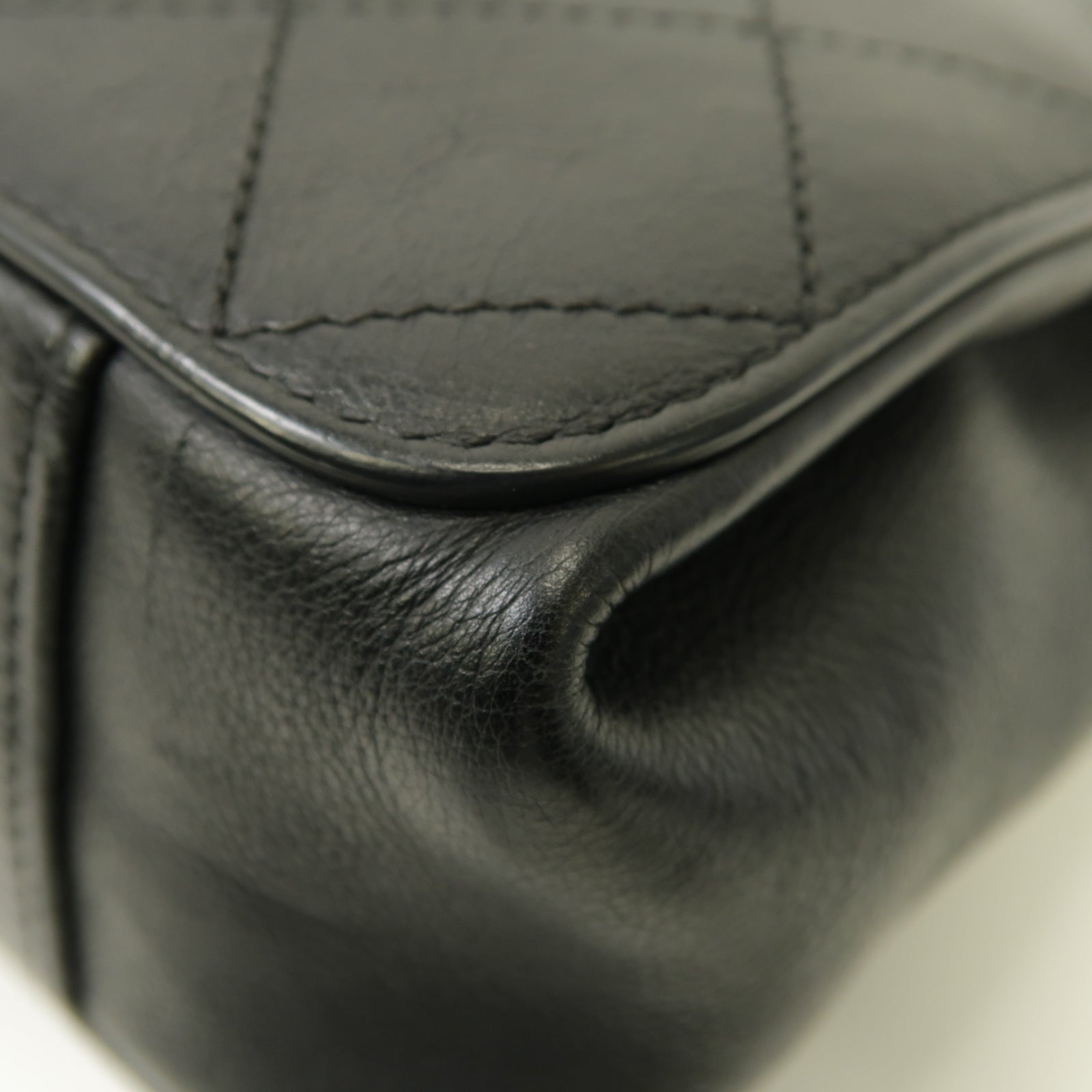 CHANEL 【激減優惠】菱格牛皮皮革Chain Shoulder Bag金扣鏈帶肩背袋黑色