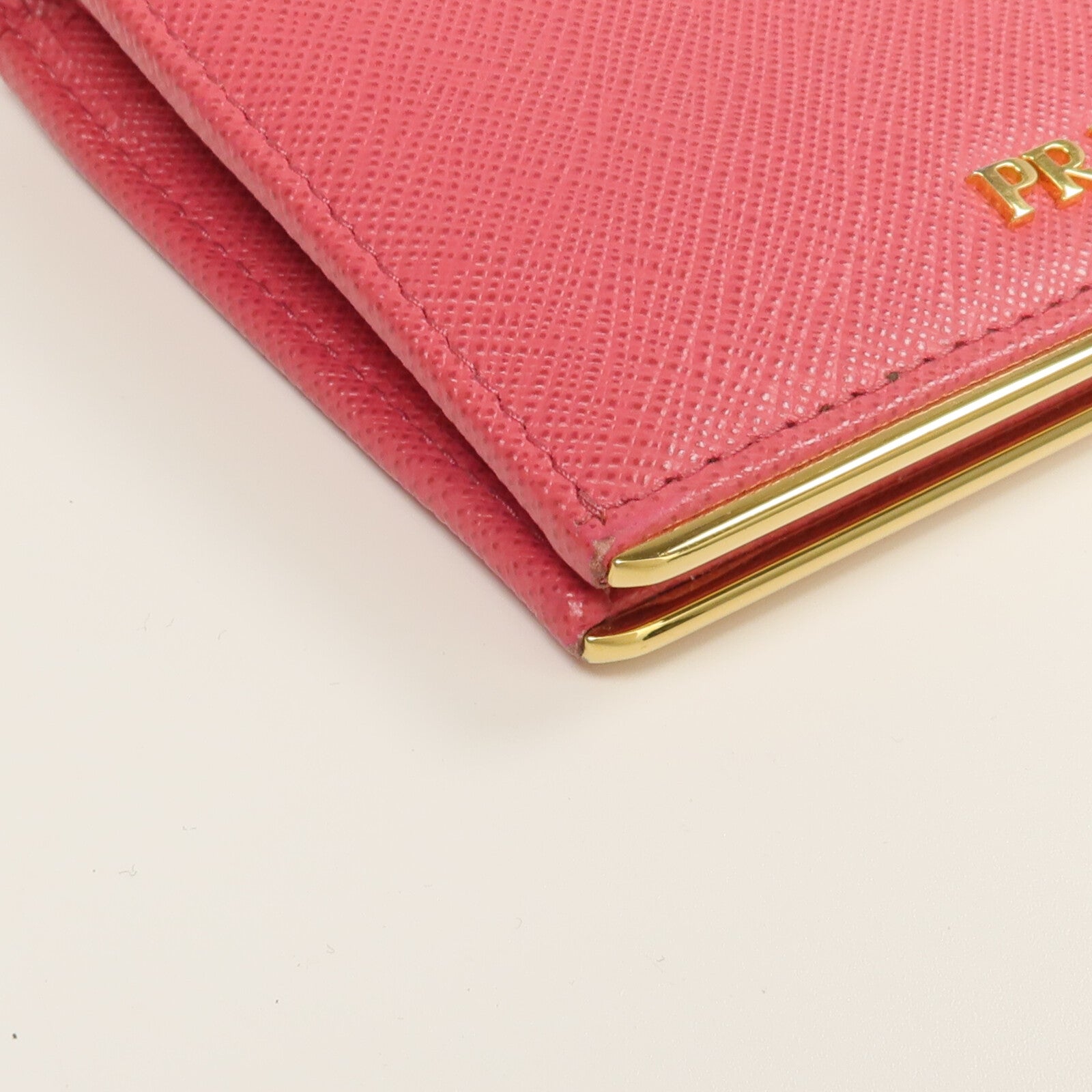 PRADA Saffianop皮革Wallet金扣錢包