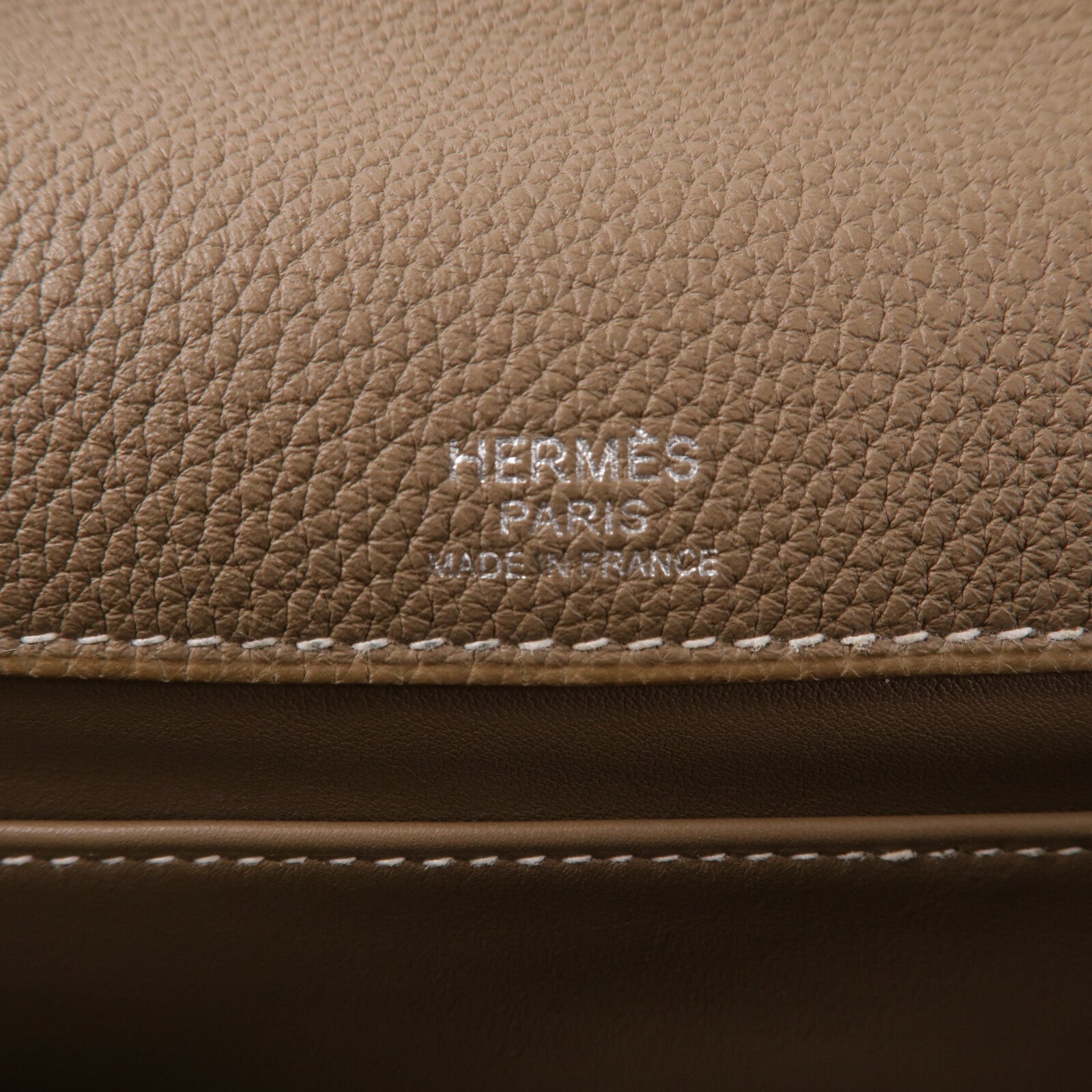 HERMES Togo皮革Depeches 29 Messenger肩背袋Etoupe