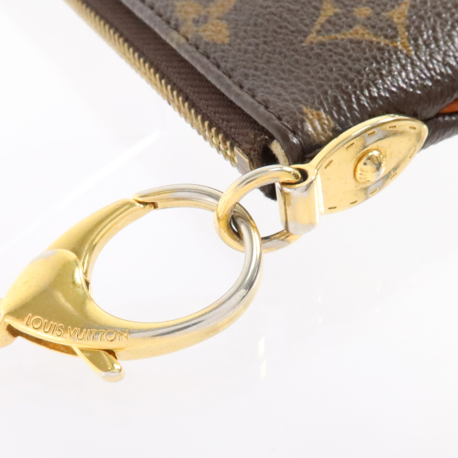 LOUIS VUITTON Monogram Pochette Milla金扣鏈帶手挽袋