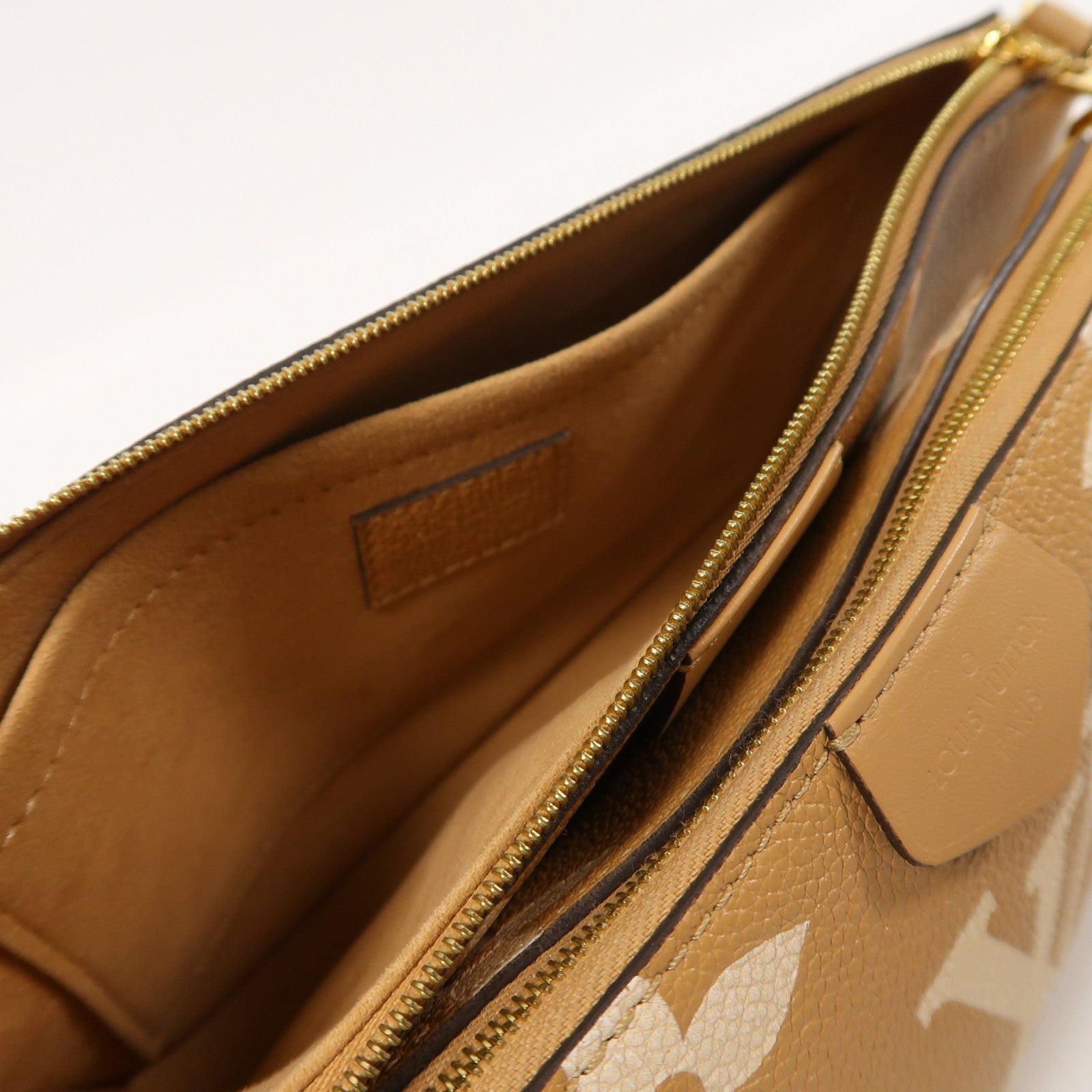 LOUIS VUITTON Monogram Empreinte Multi Pochette Accessoires金扣鏈帶手挽肩背兩用袋淺棕色/米色