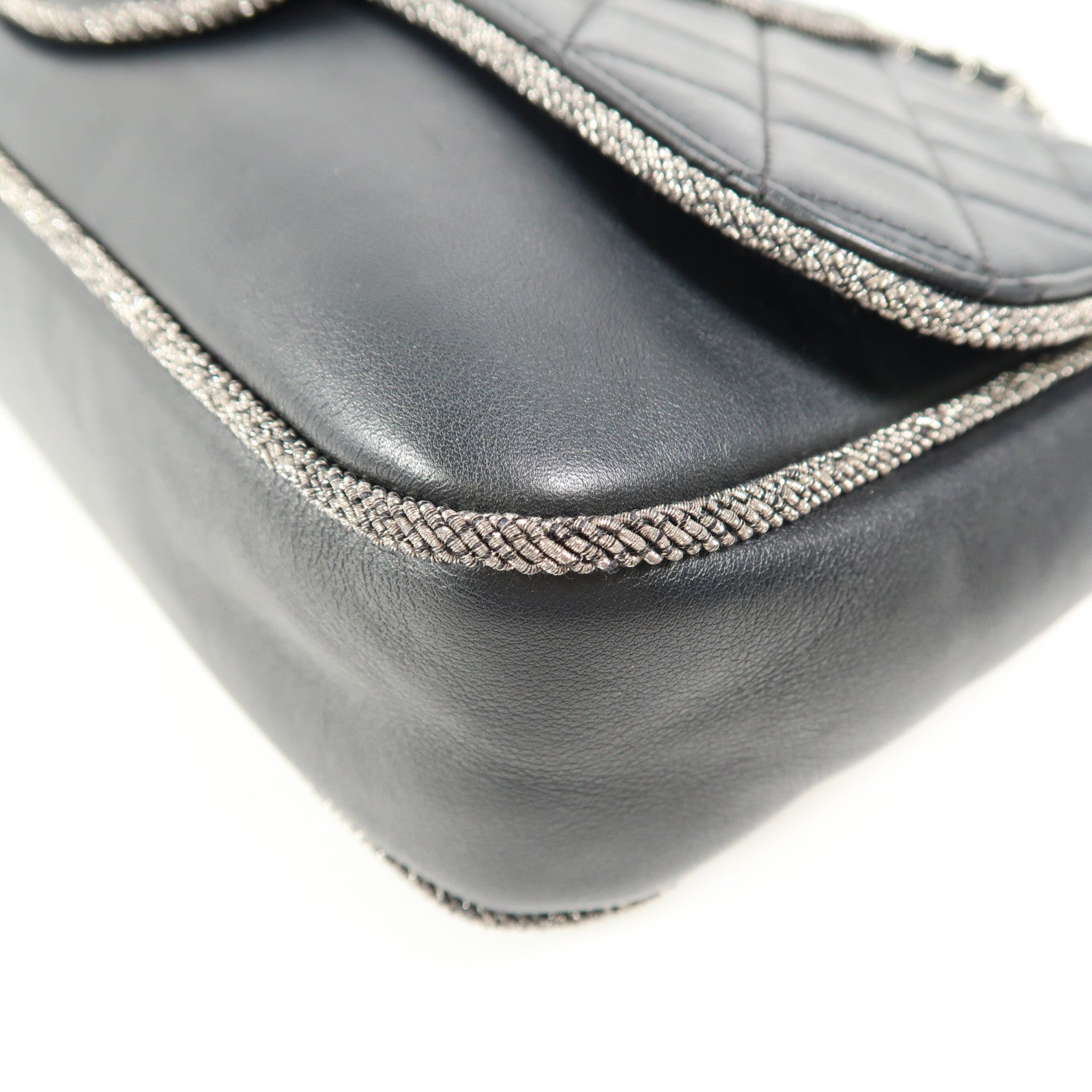 CHANEL 牛皮皮革Chain Shoulder銀扣鏈帶肩背袋