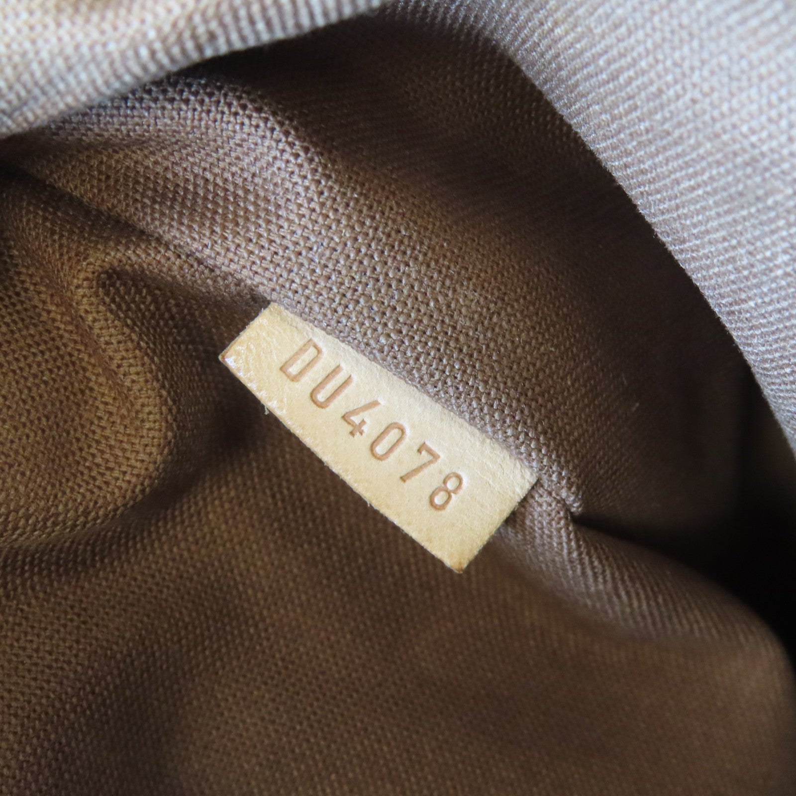 LOUIS VUITTON Monogram Cabas Beaubourg金扣肩背袋啡色