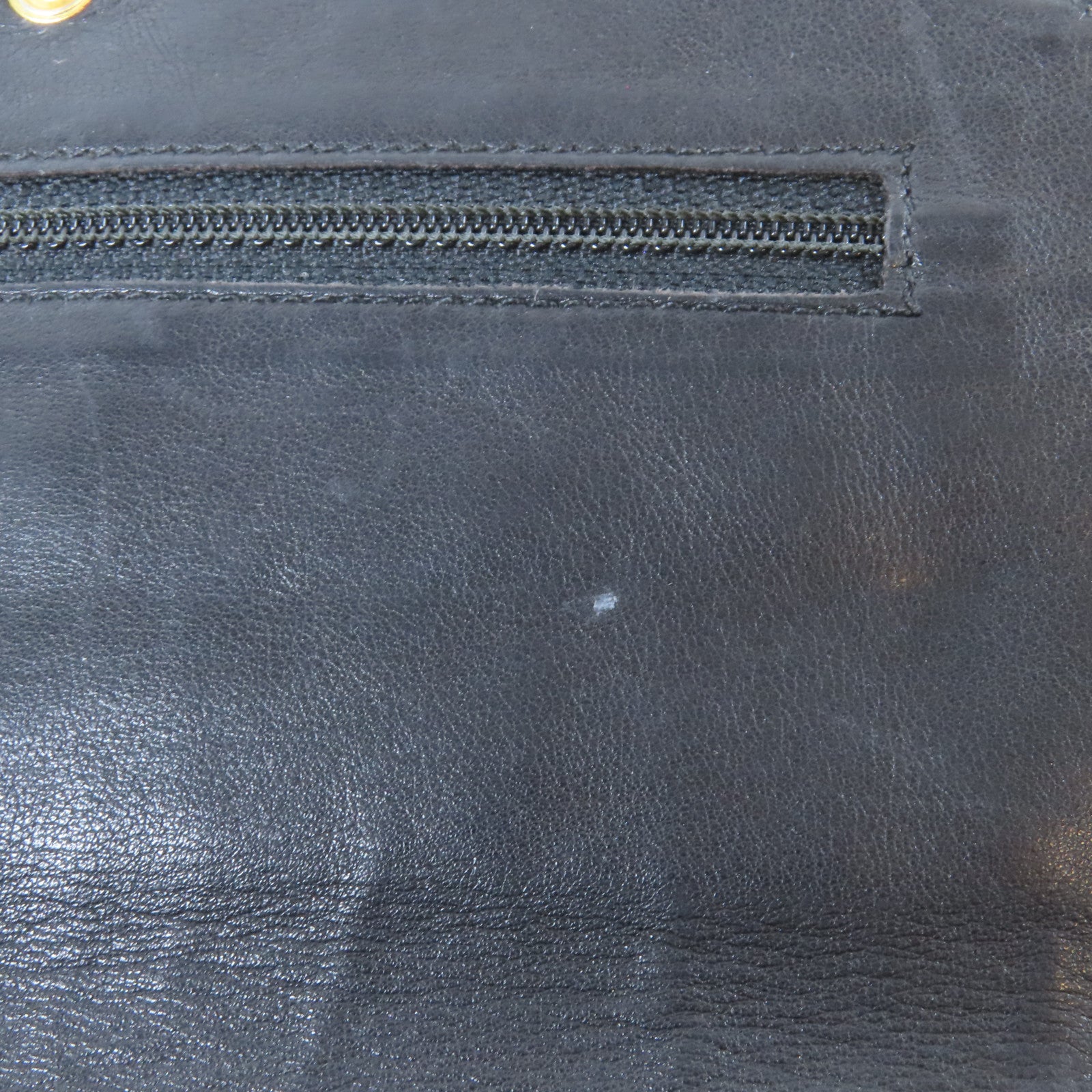 CHANEL Caviar皮革Chain Shoulder Bag金扣肩背袋黑色