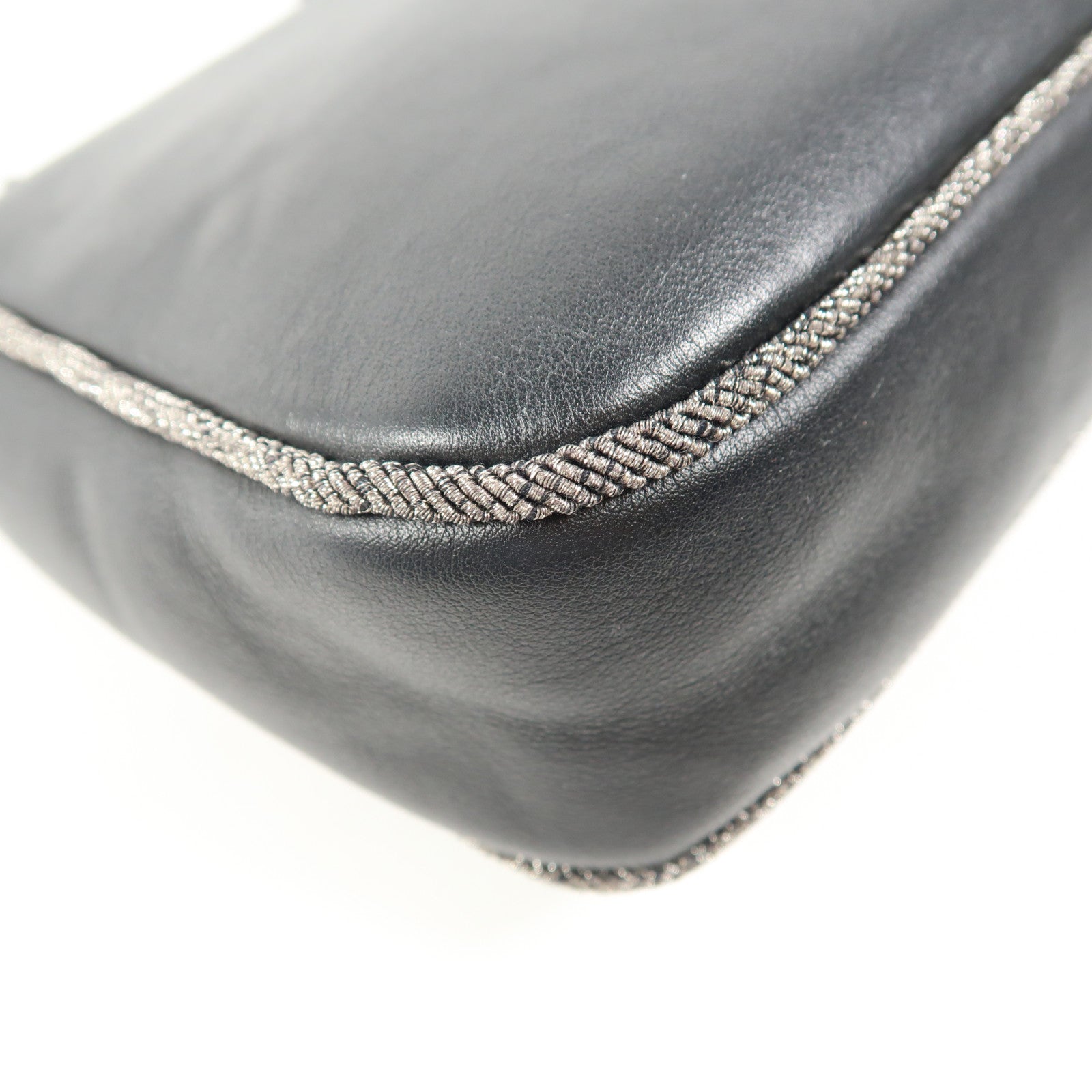 CHANEL 牛皮皮革Chain Shoulder銀扣鏈帶肩背袋