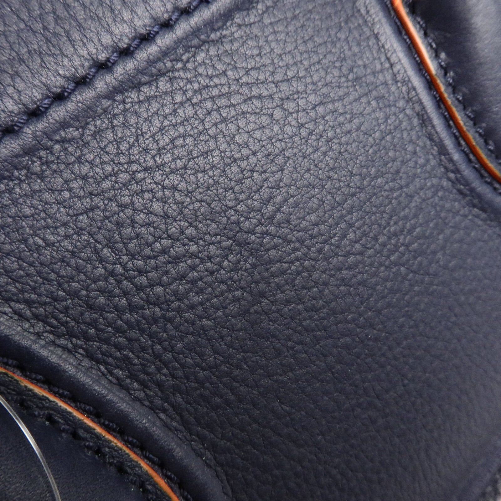 CELINE 牛皮皮革Phantom Luggage Medium手挽袋