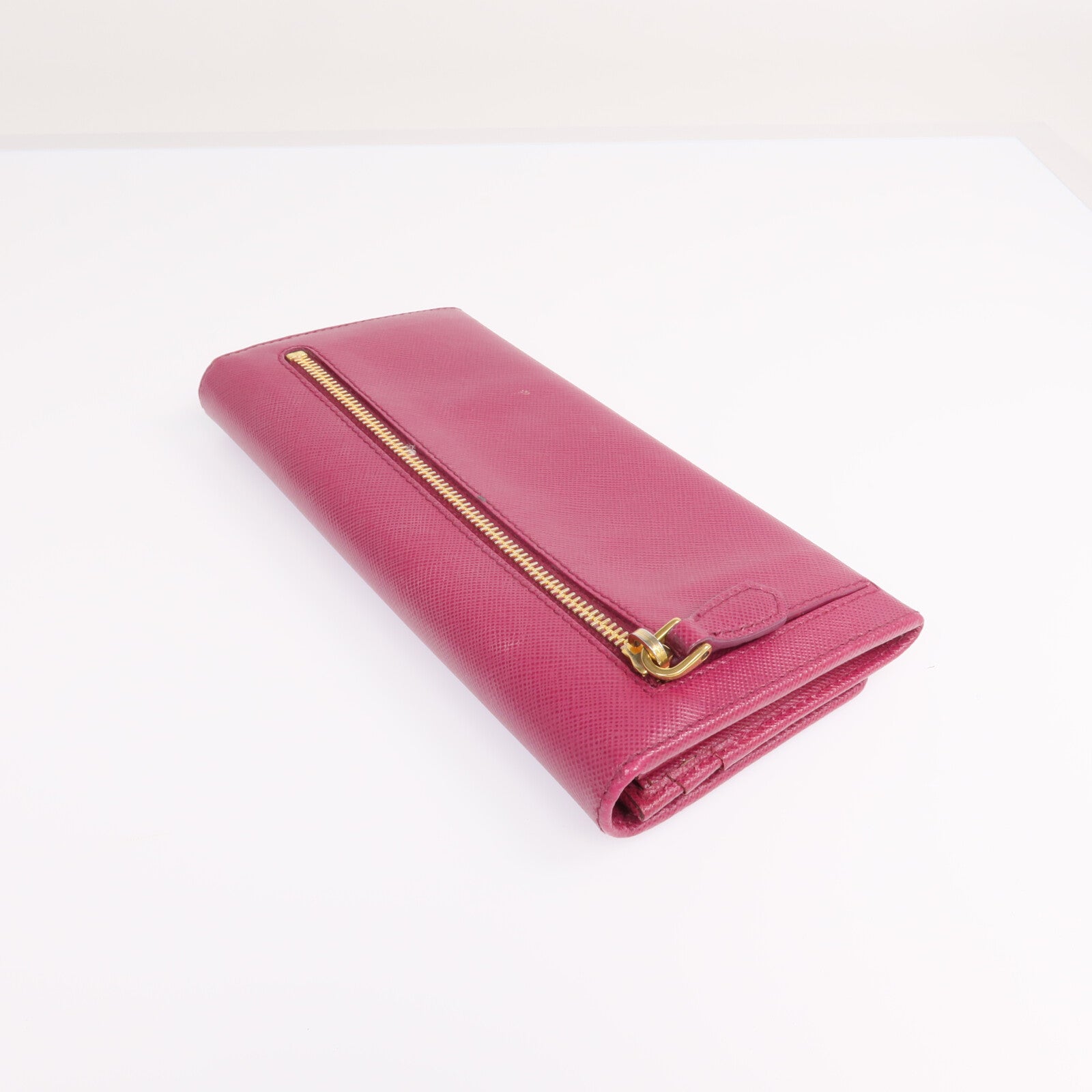 PRADA 【激減優惠】牛皮皮革Long Wallet金扣長錢包