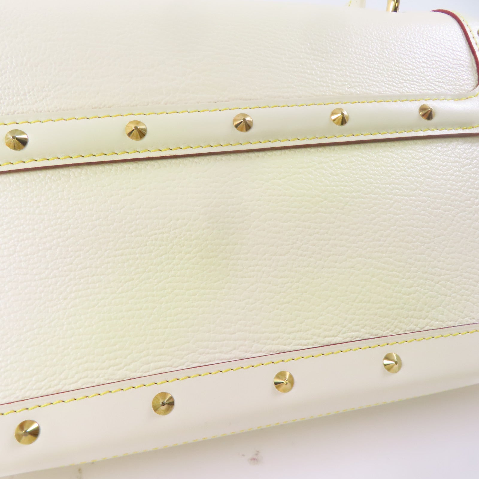 LOUIS VUITTON 皮革Le Talentueux金扣肩背袋白色