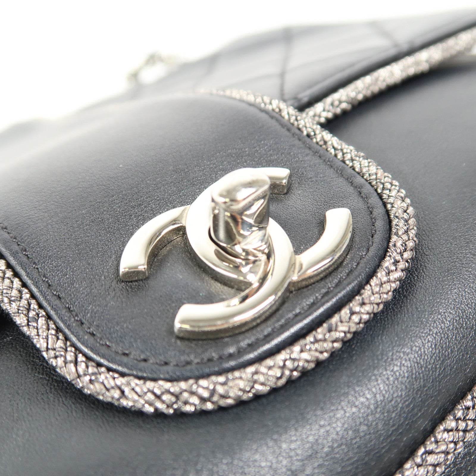 CHANEL 牛皮皮革Chain Shoulder銀扣鏈帶肩背袋