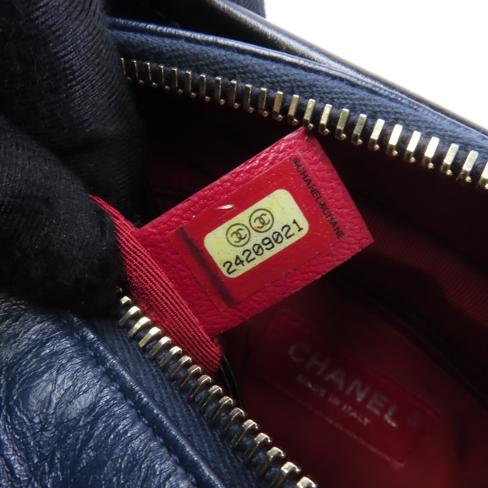 CHANEL 【激減優惠】菱格牛皮皮革Gabrielle金扣鏈帶肩背袋藍色/黑色