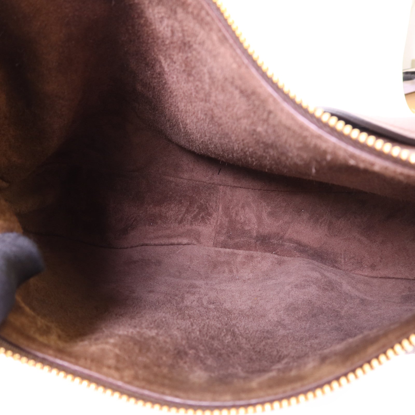 CELINE 【激減優惠】牛皮皮革Heloise Bag金扣肩背袋